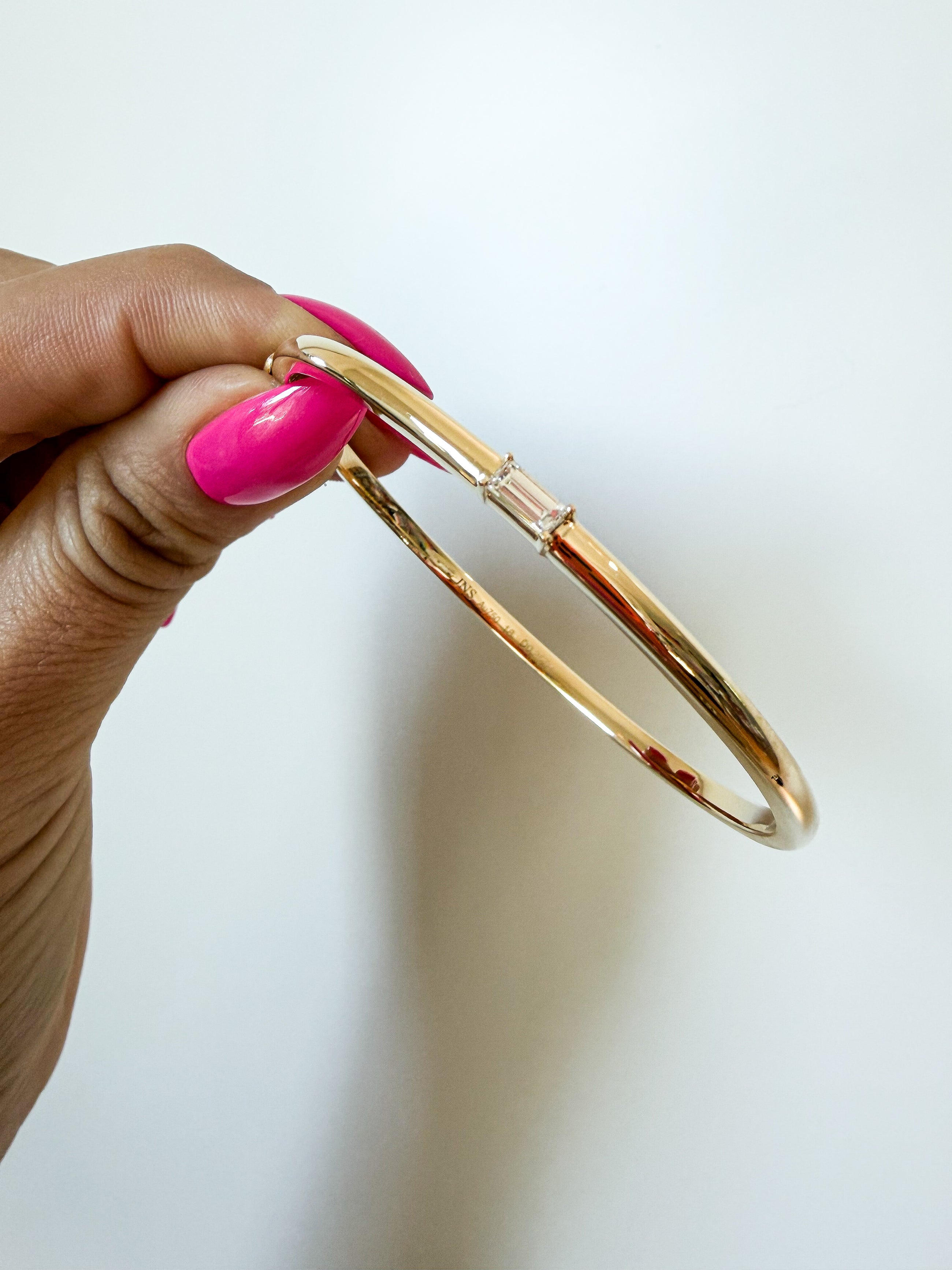 Empire Baguette Bangle