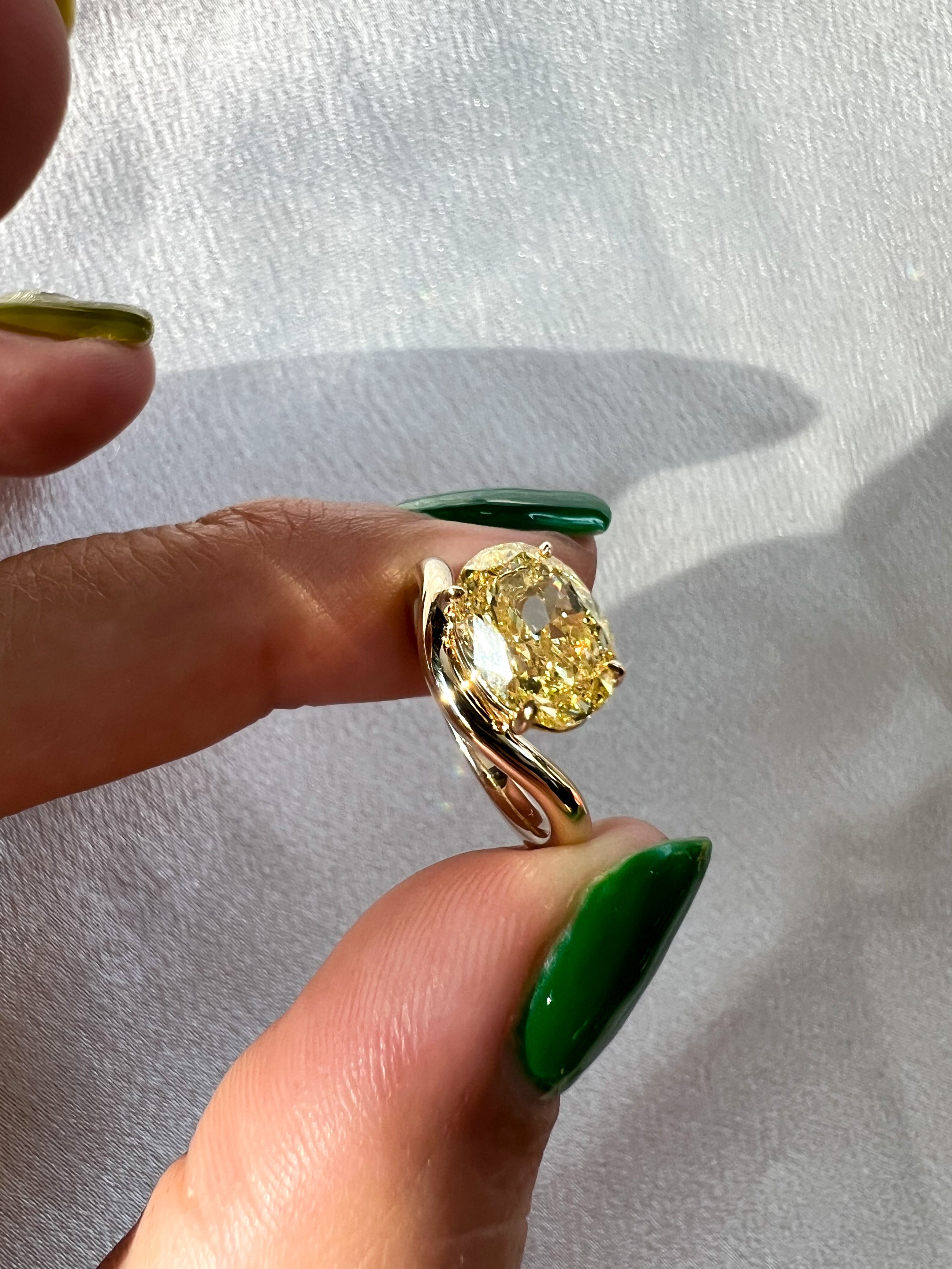 The Golden Lady M Pinky Ring