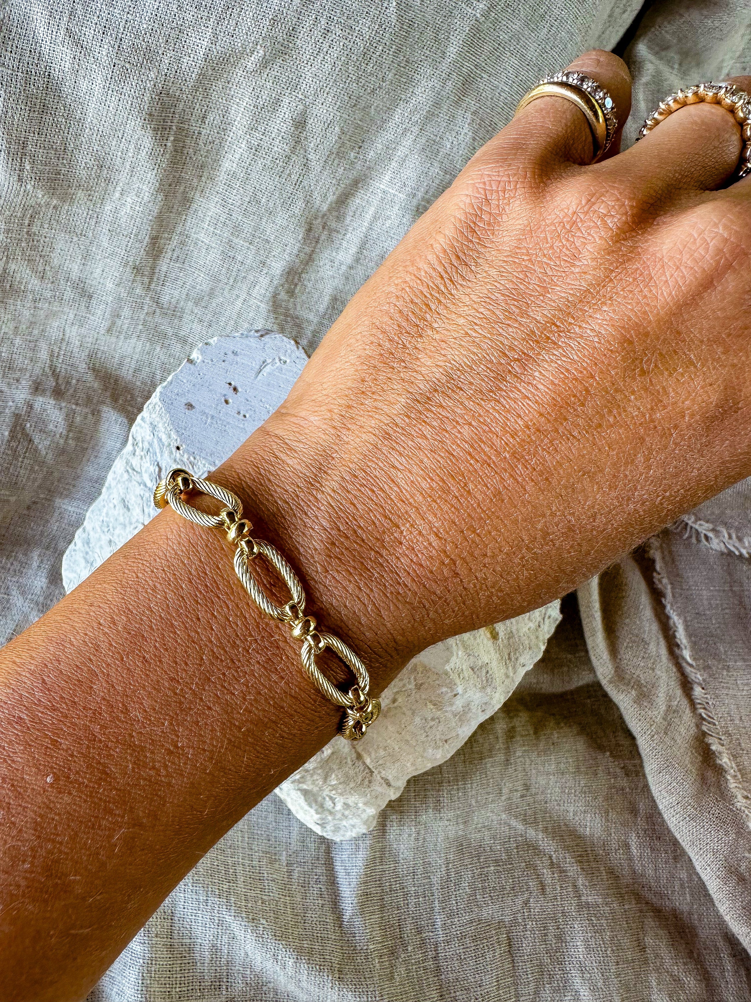The Textured Link Bracelet
