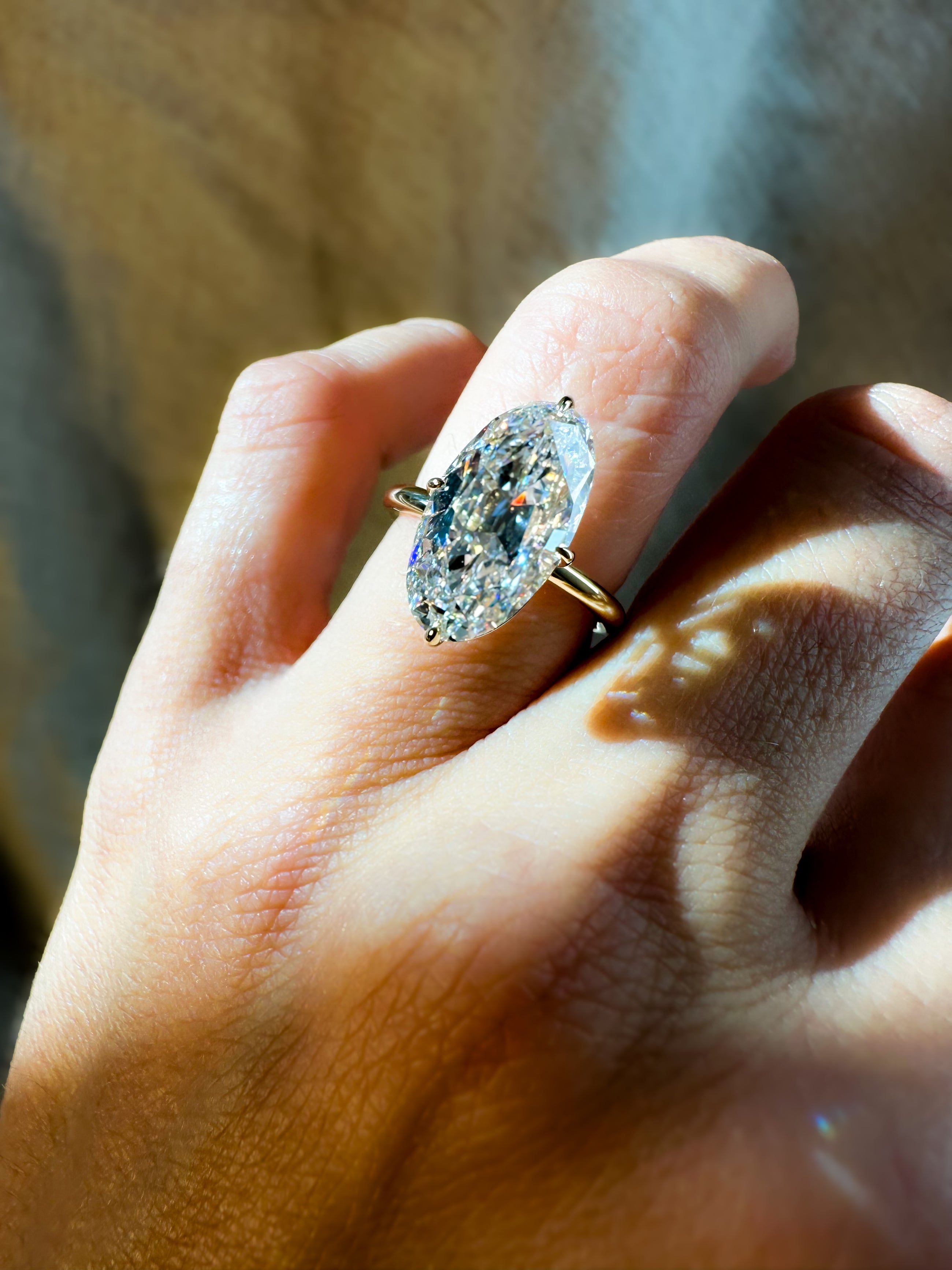 The Jugar Iconic Moval Ring