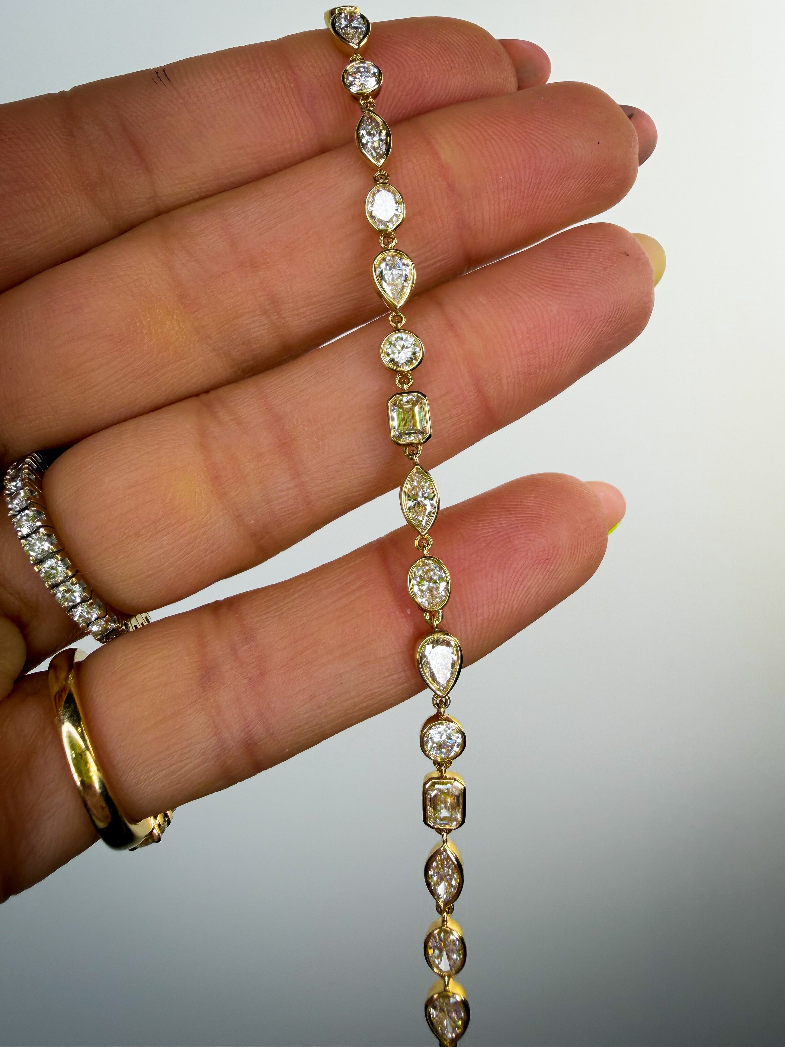 Bezel Multi-Shape Chain Bracelet
