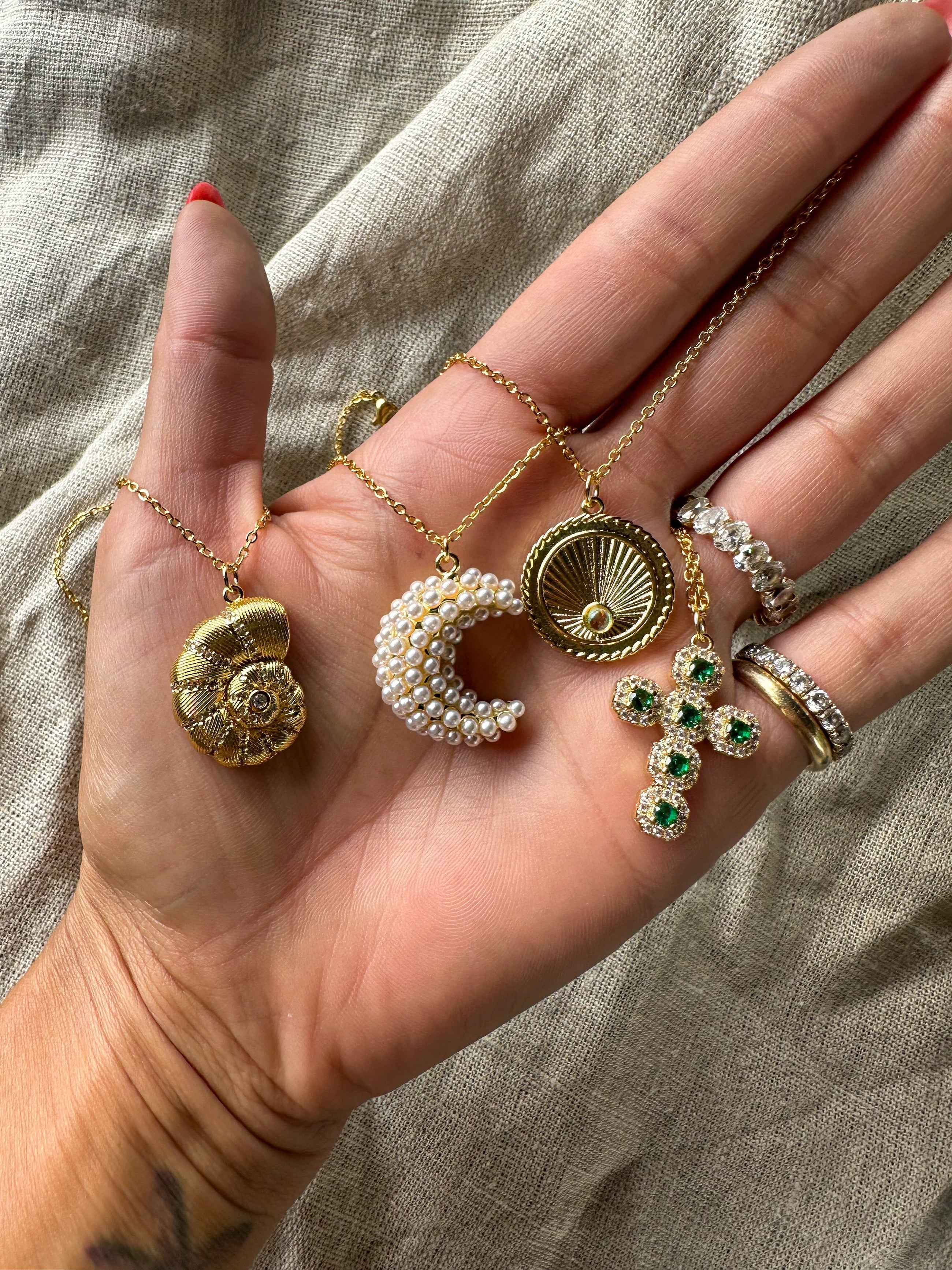 Crystal Gold Shell Necklace