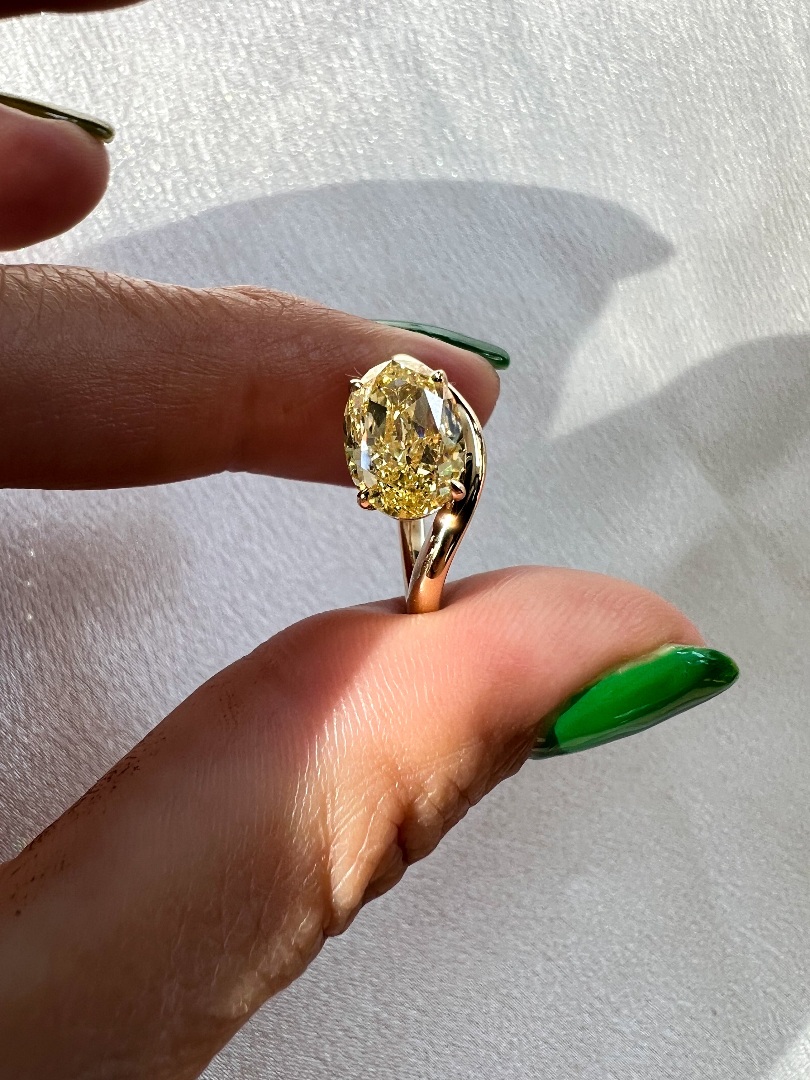 The Golden Lady M Pinky Ring