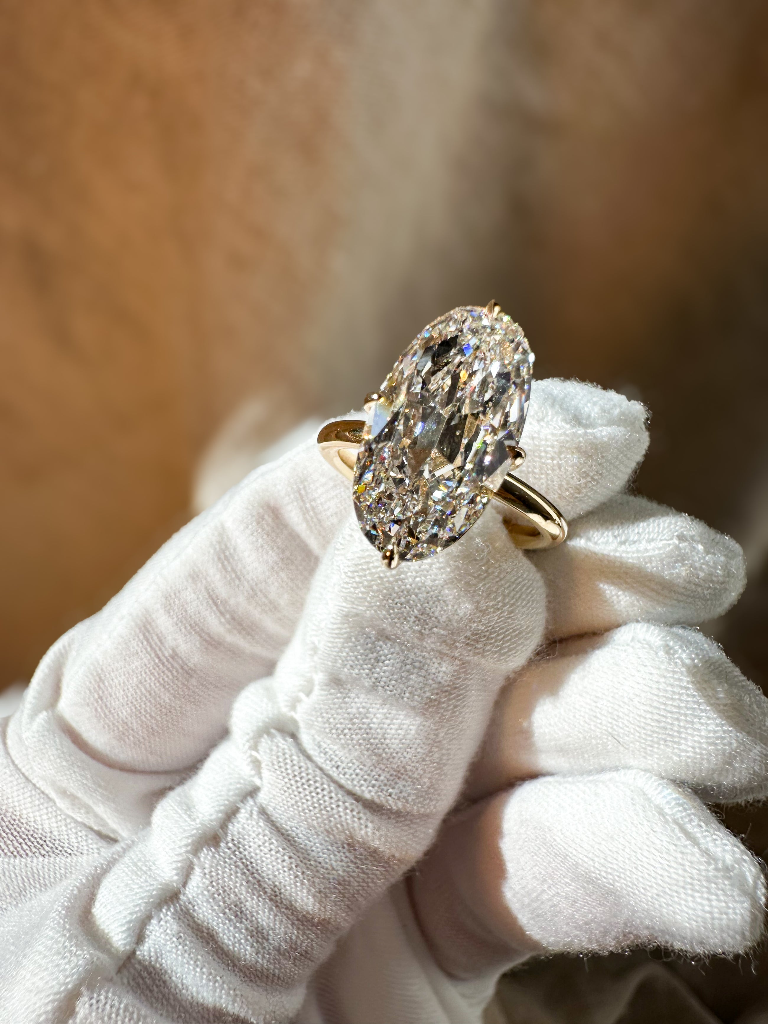 The Jugar Iconic Moval Ring