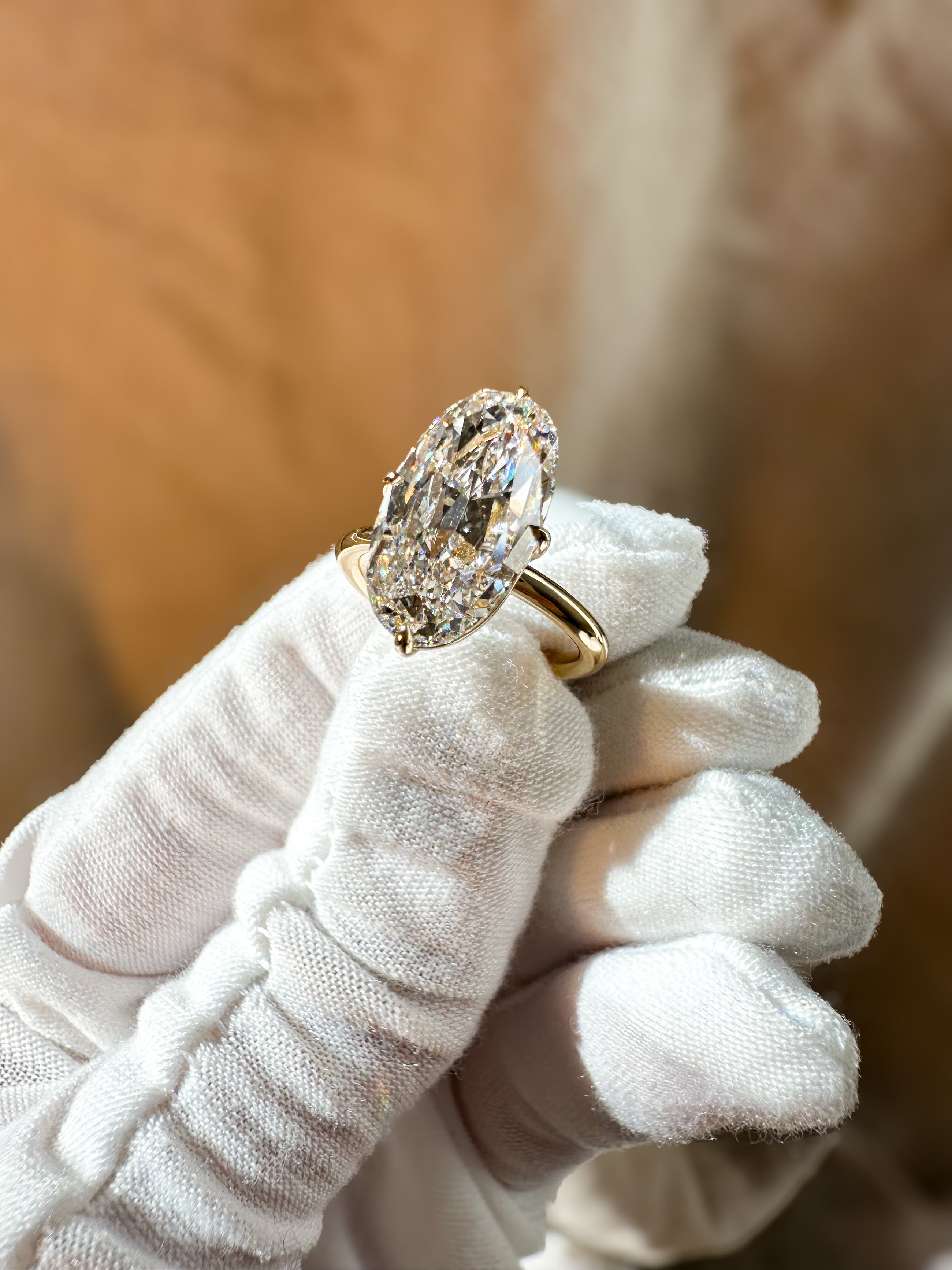 The Jugar Iconic Moval Ring