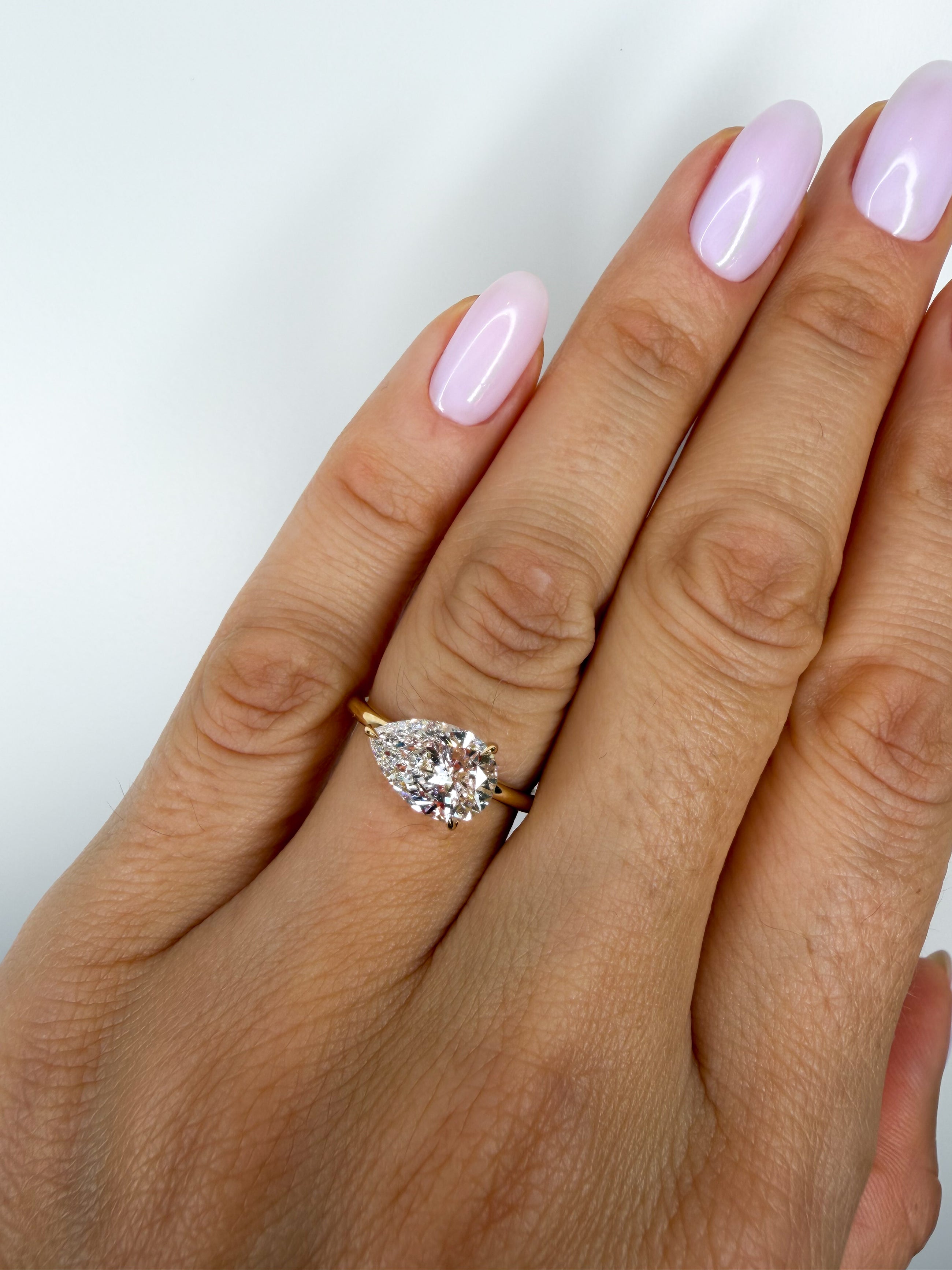 The Horizontal Pear Ring