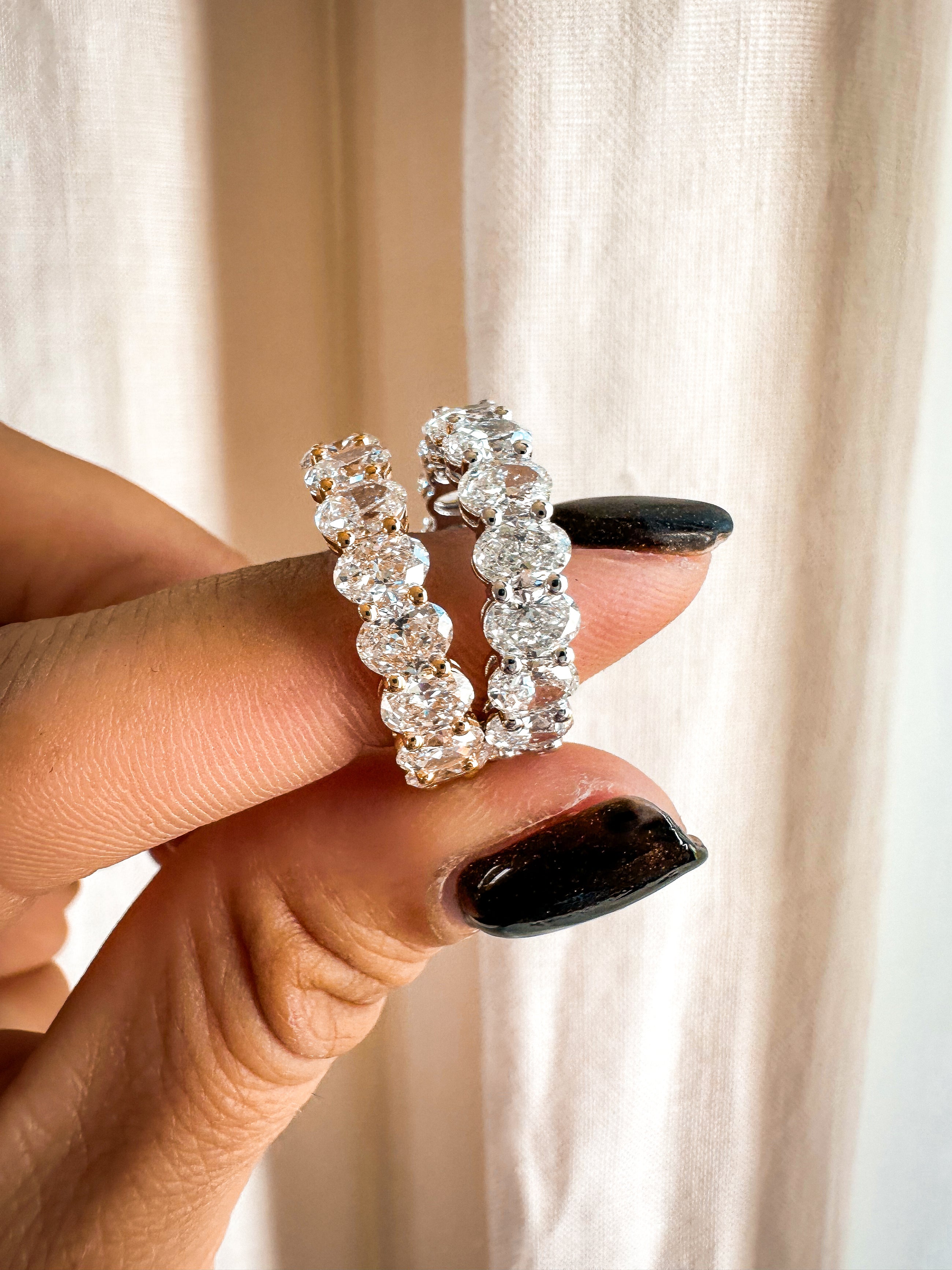 The Luxe Oval Eternity Band