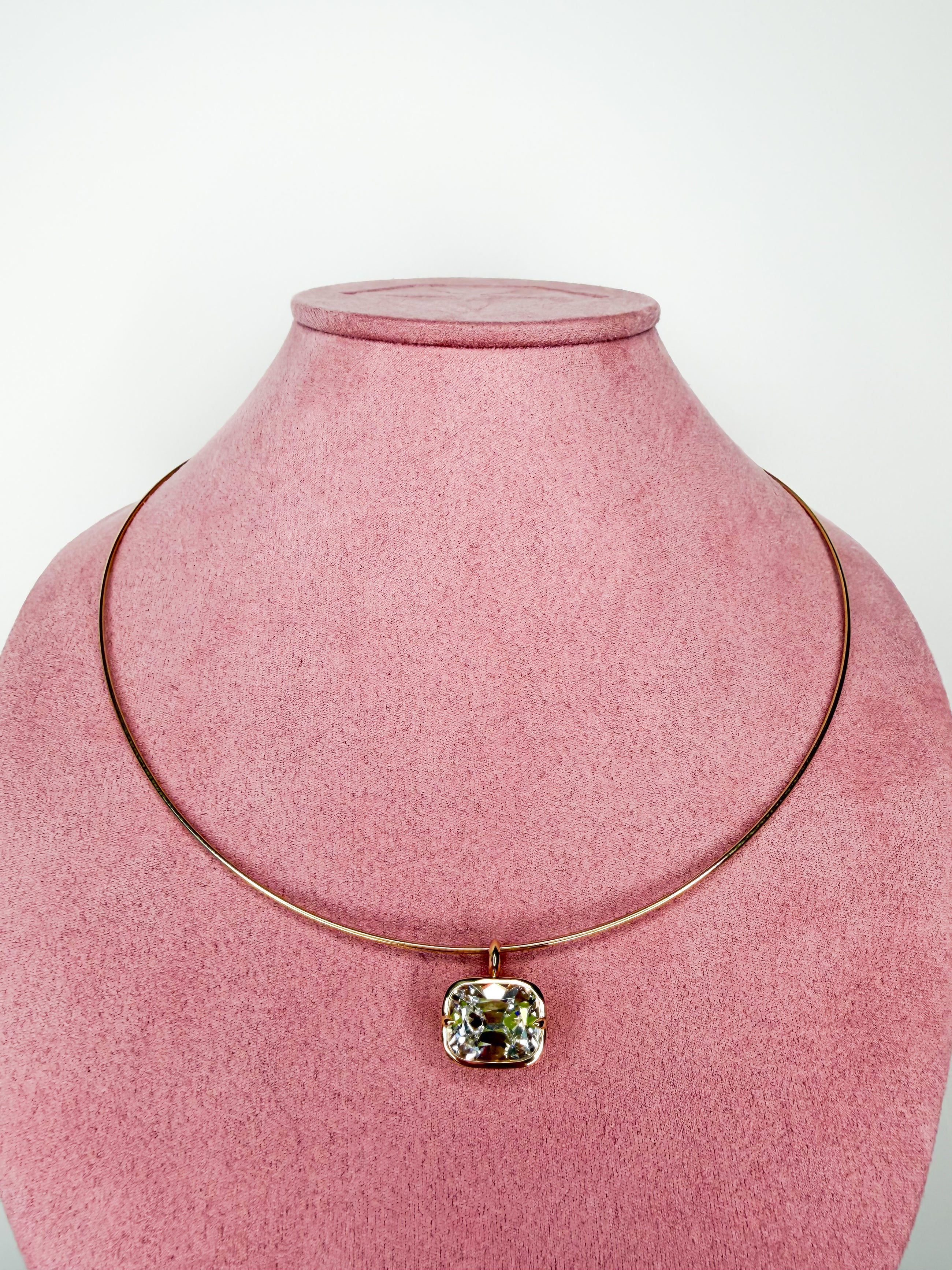 Heirloom Horizon Necklace