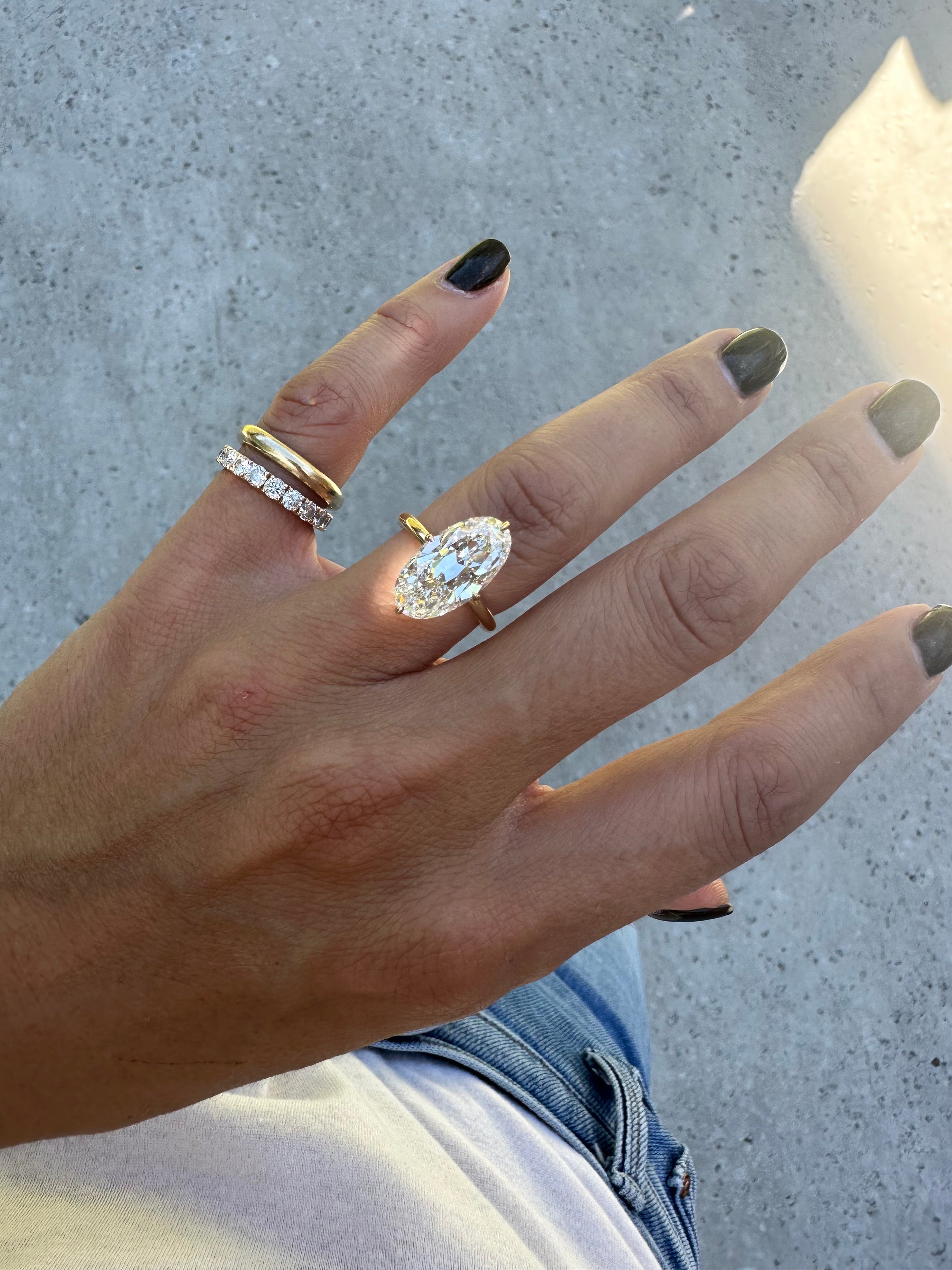 The Jugar Iconic Moval Ring