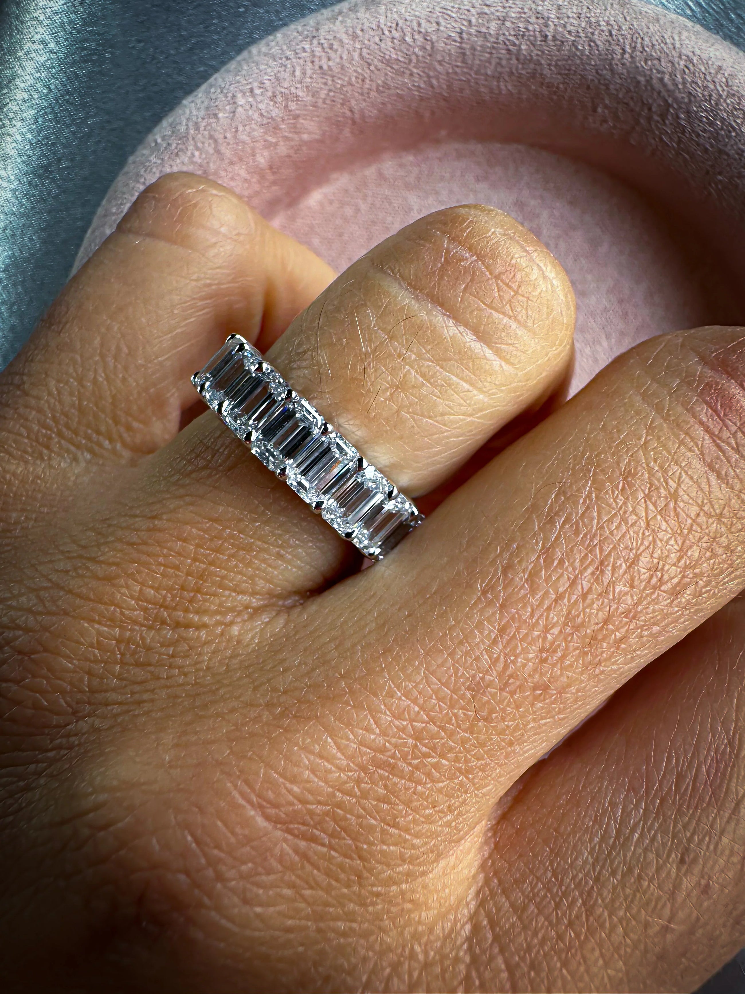 The Luxe Emerald Eternity Band