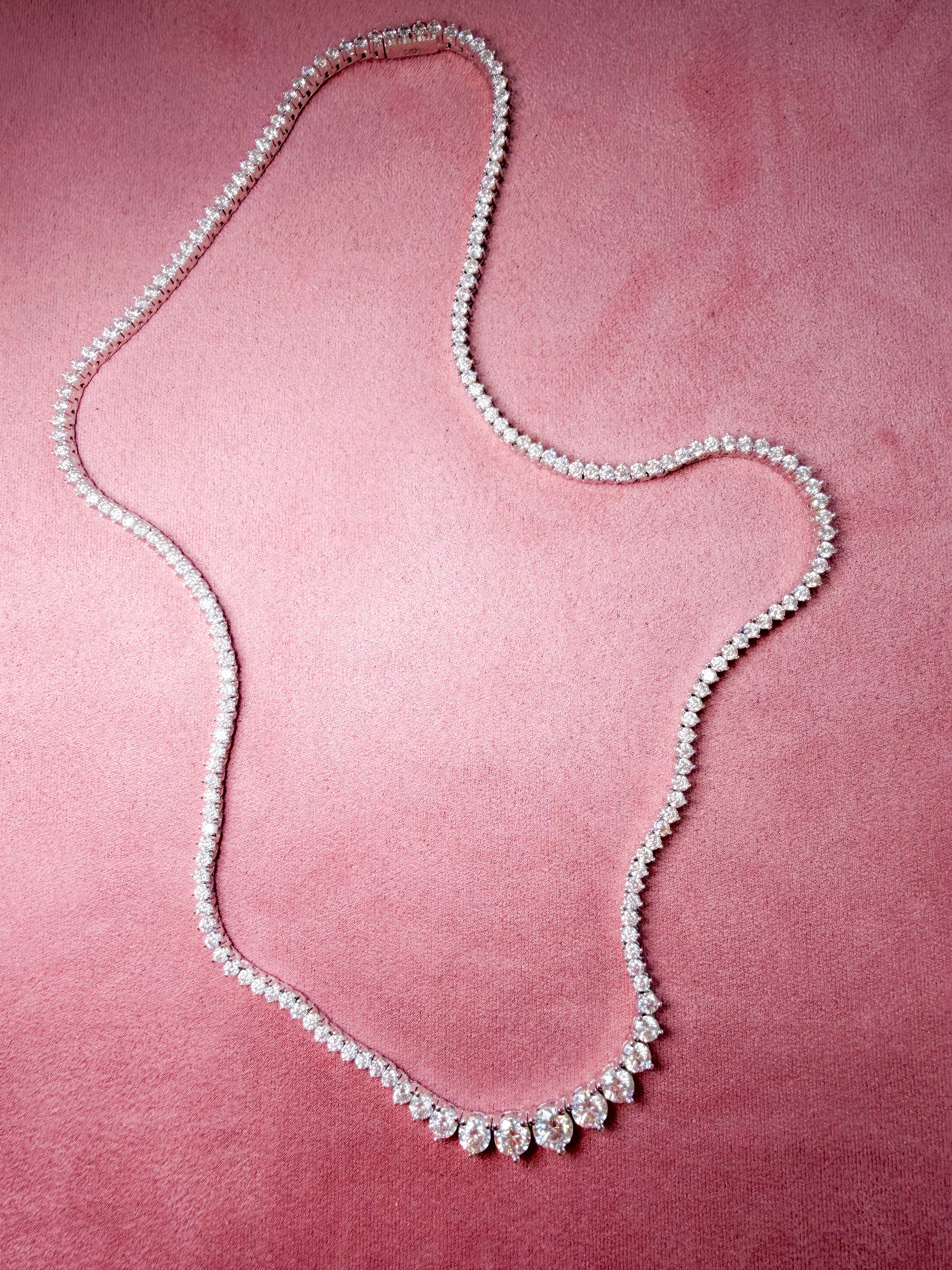Moissanite Gradual Tennis Necklace