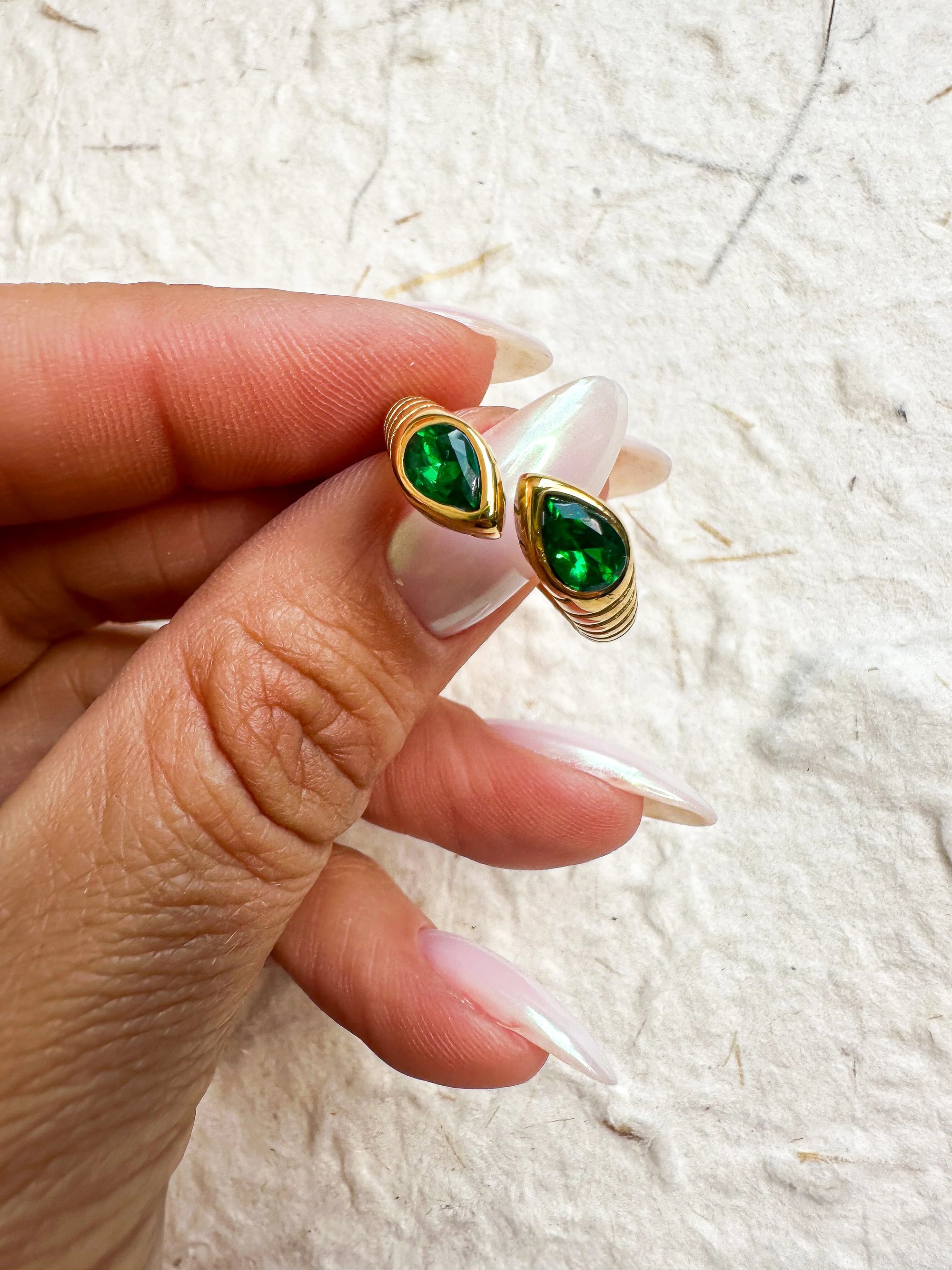 Emerald Eyes Ring
