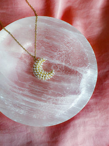 Puffy Pearl Moon Necklace