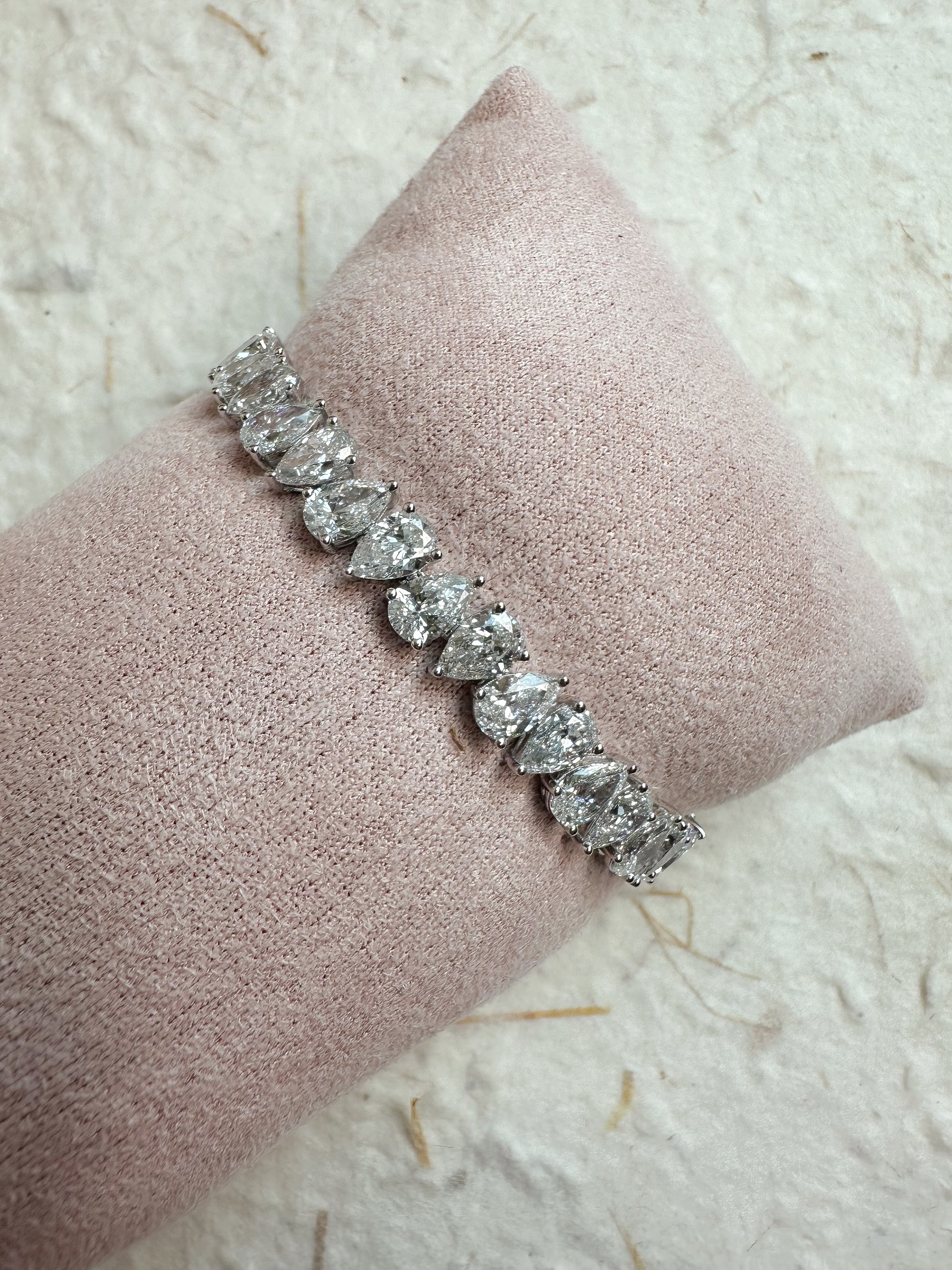 The Alternating Pear Diamond Tennis Bracelet