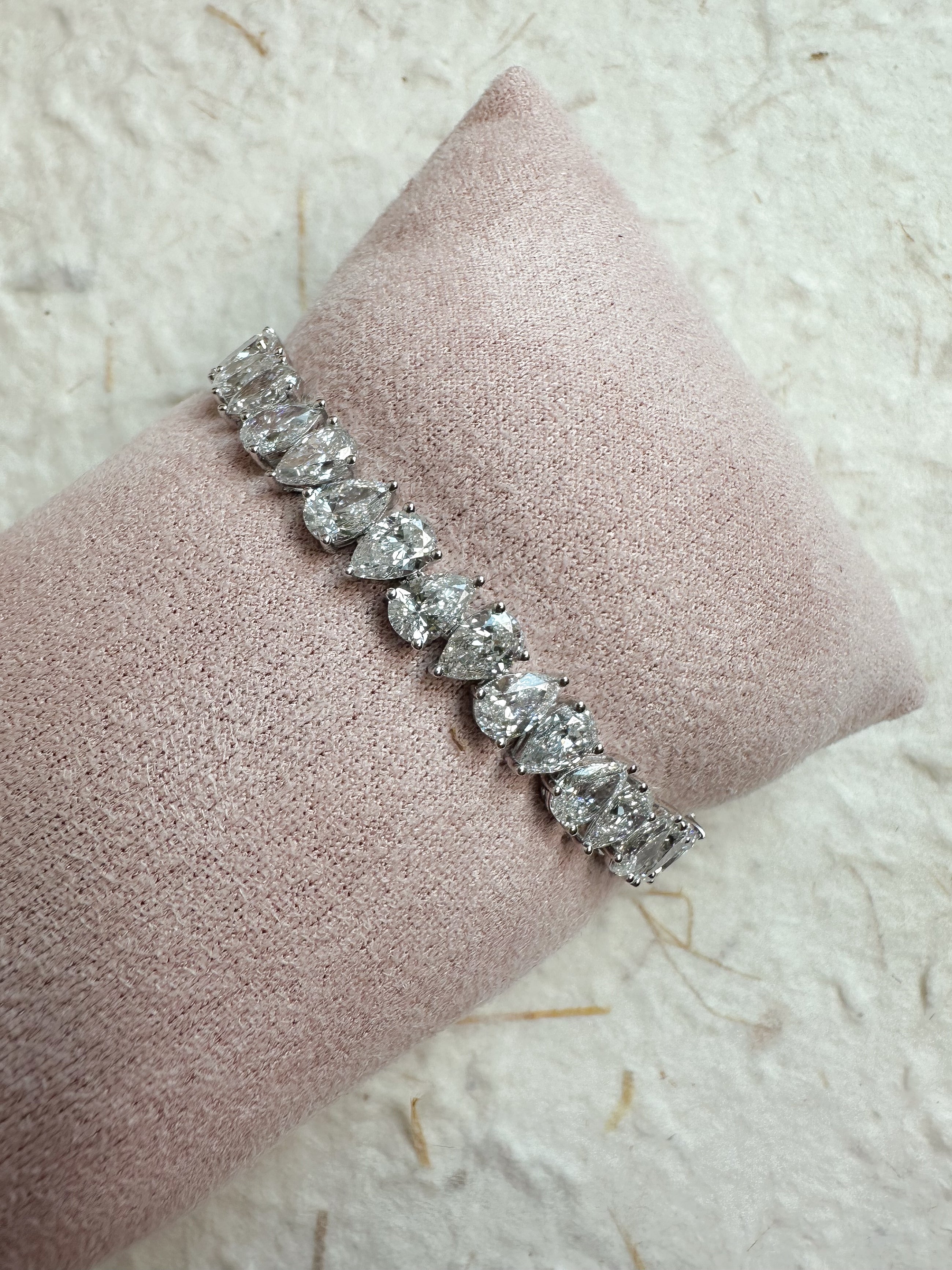 The Alternating Pear Diamond Tennis Bracelet