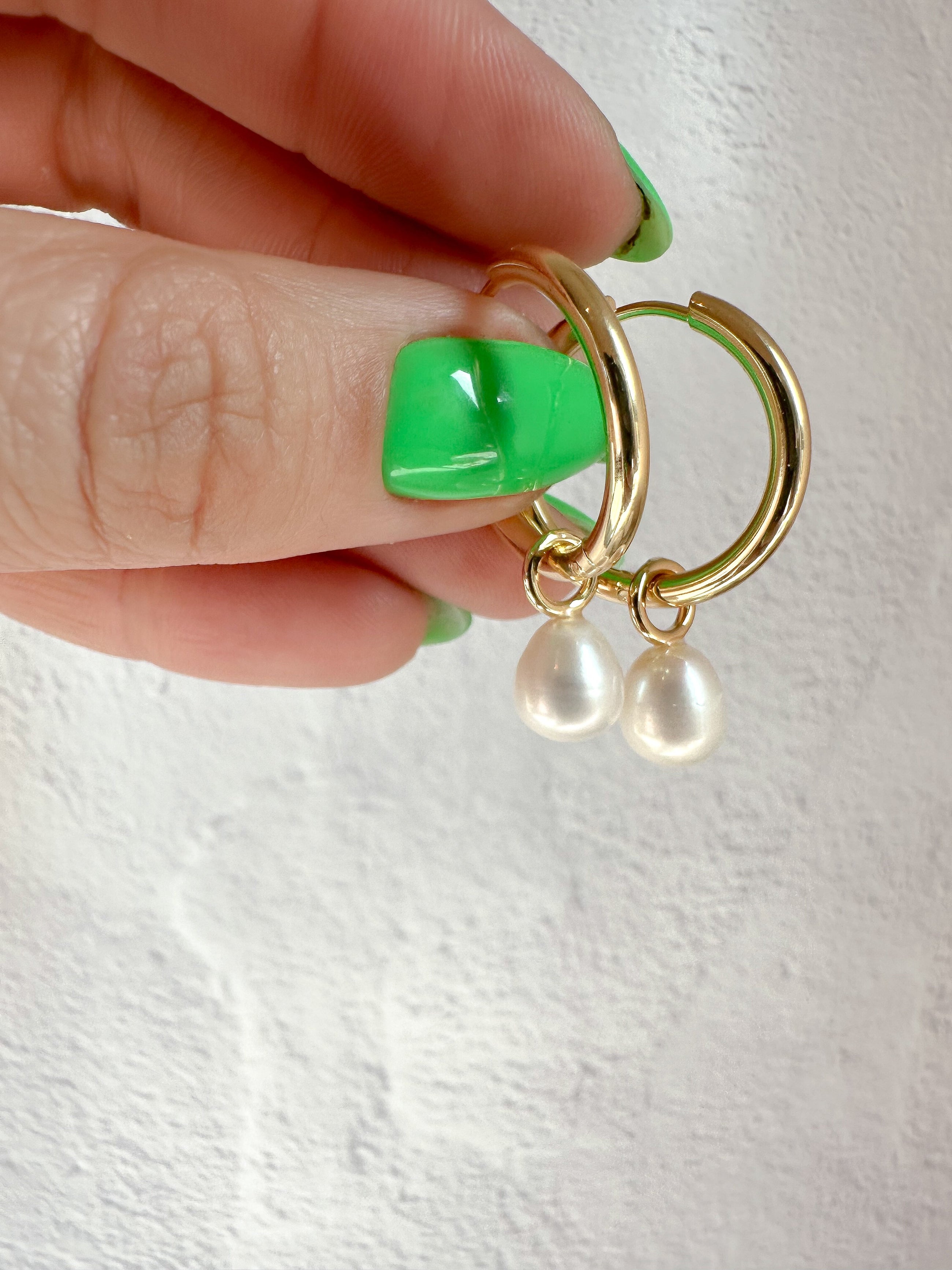 The Pearl Drop Earrings