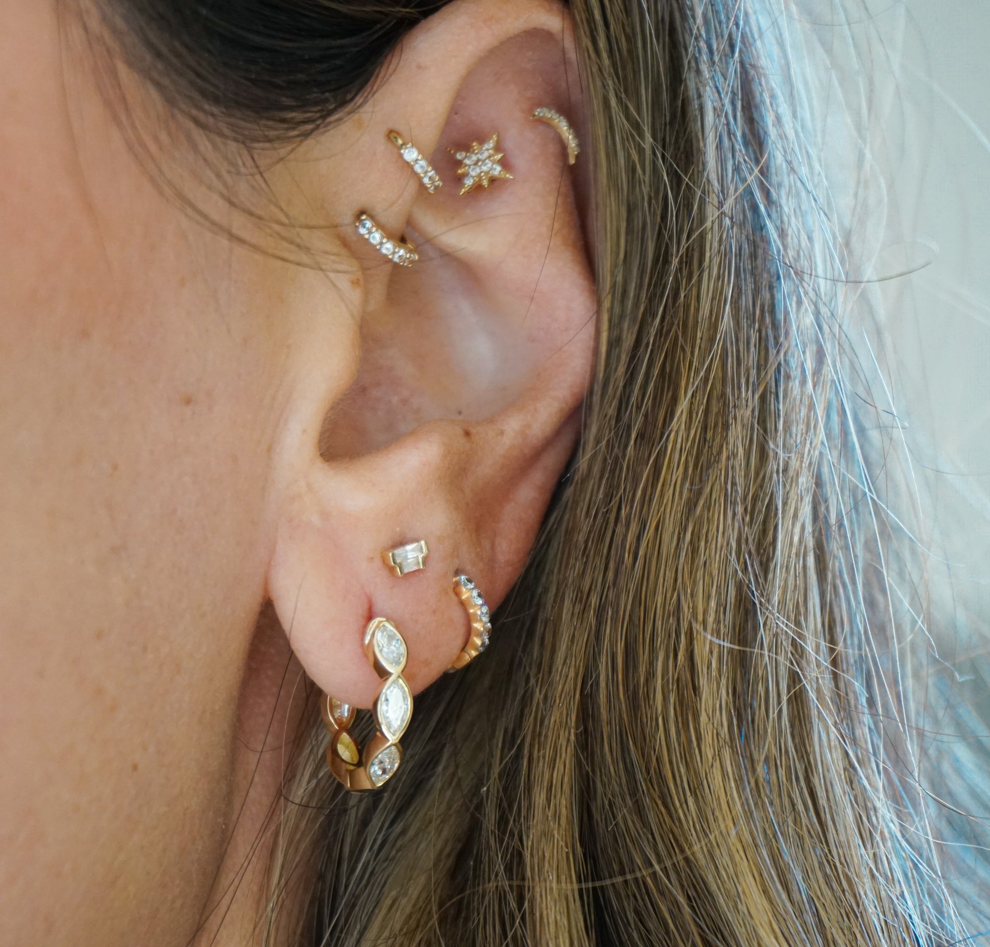 Marquise Hoops