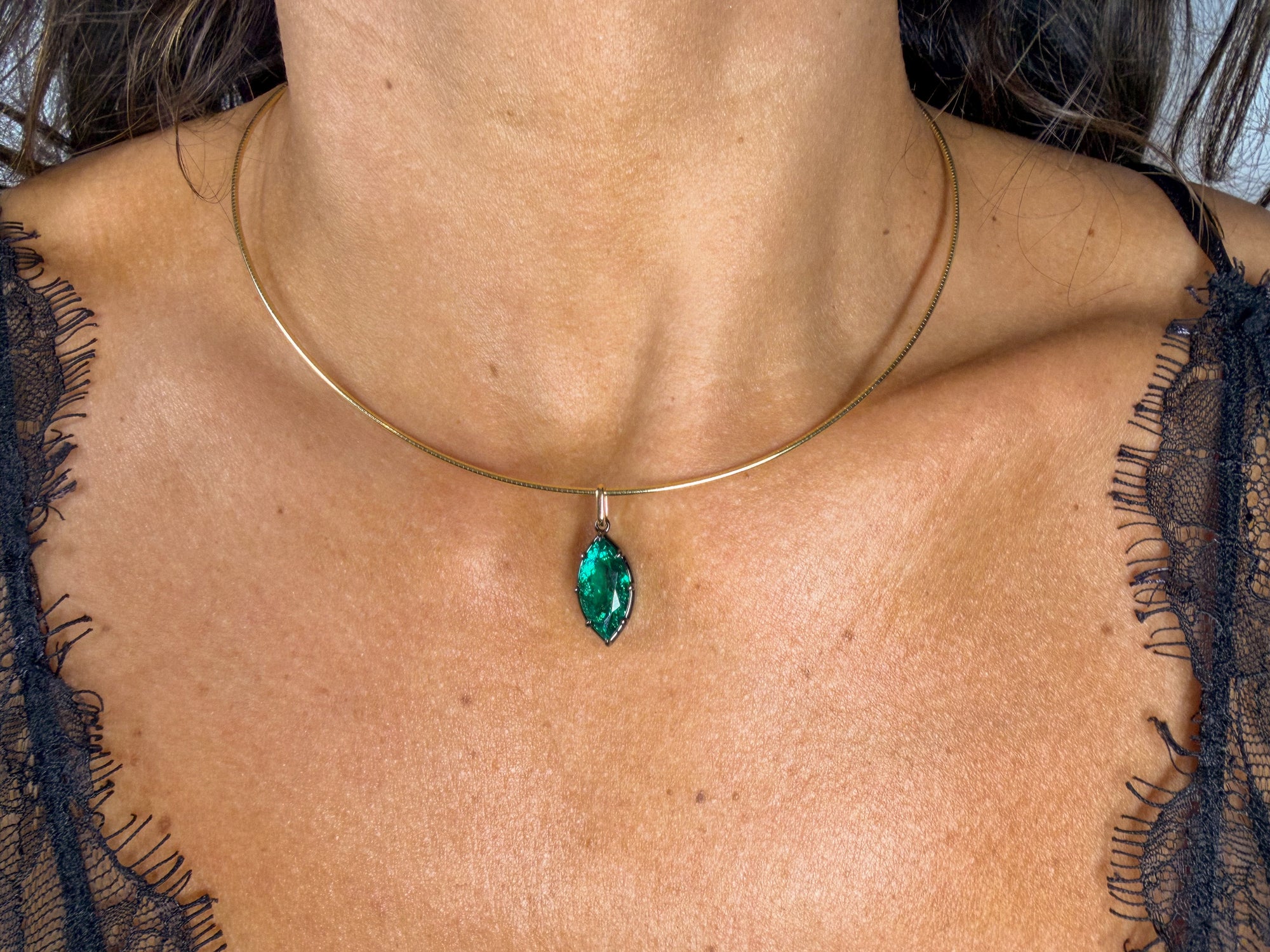 Verde Heirloom Marquise Pendant