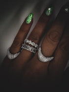 The Nova Curve Ring