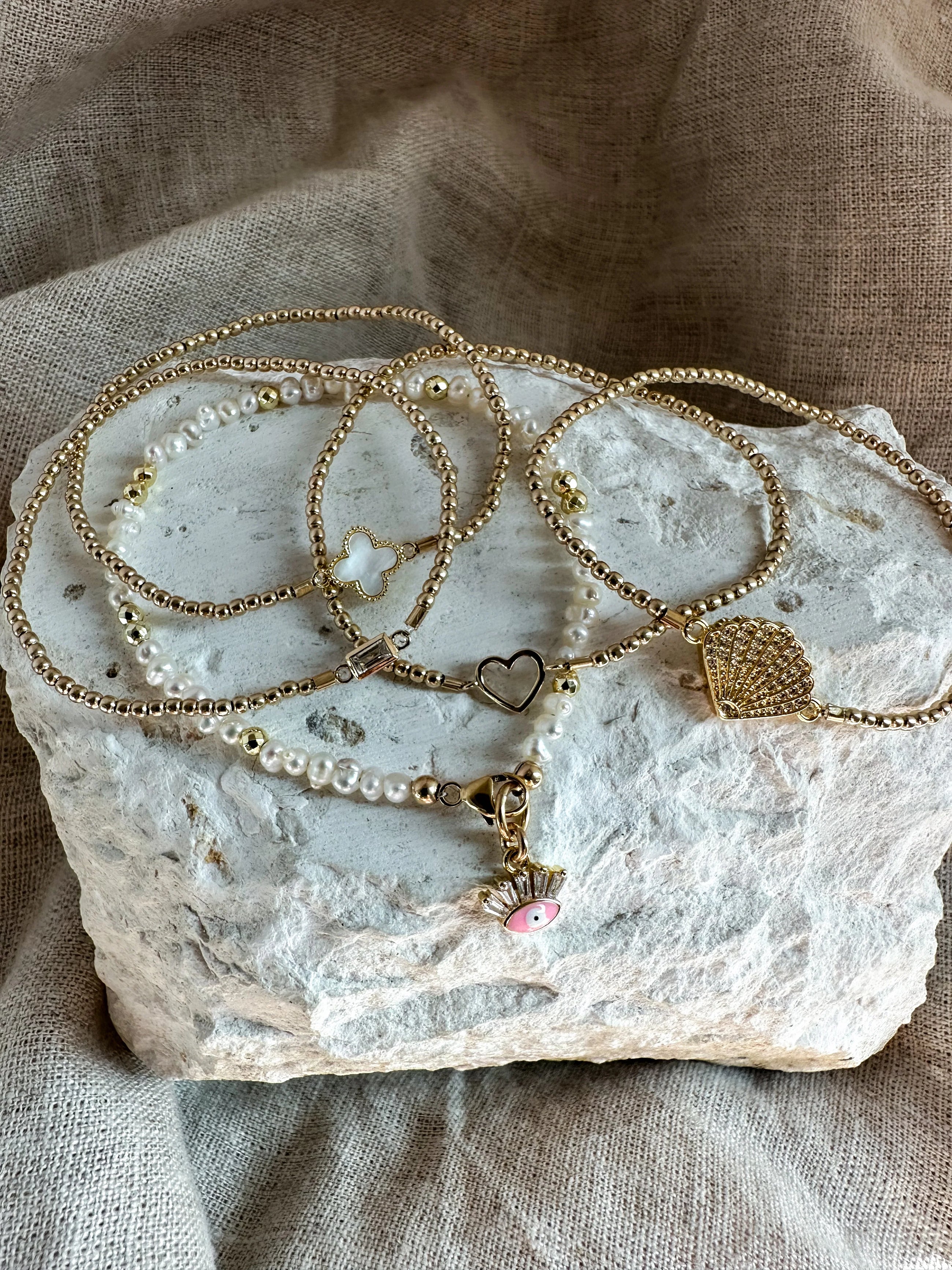 Coastal Seashell Bracelet