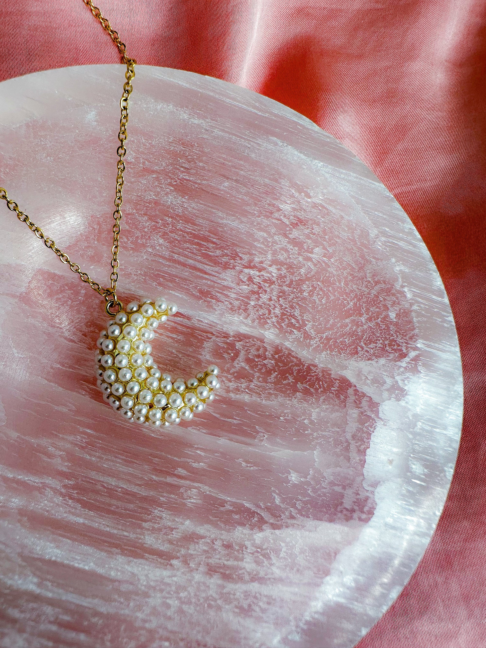 Puffy Pearl Moon Necklace