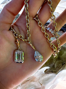 Seraphine Emerald Pendant