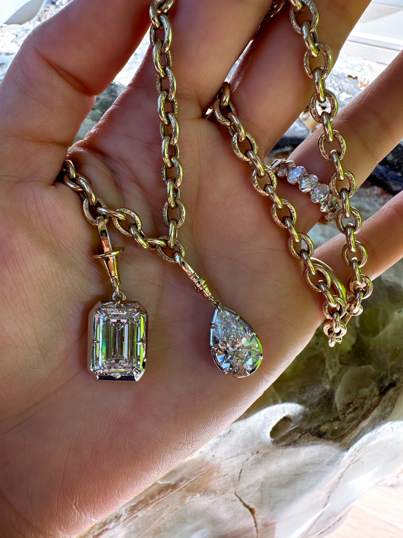 Seraphine Emerald Pendant