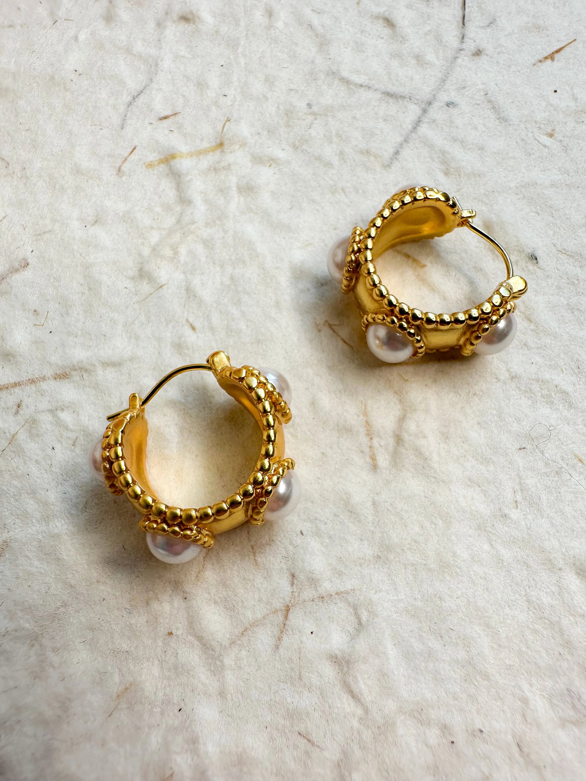 Luna Pearl Hoops