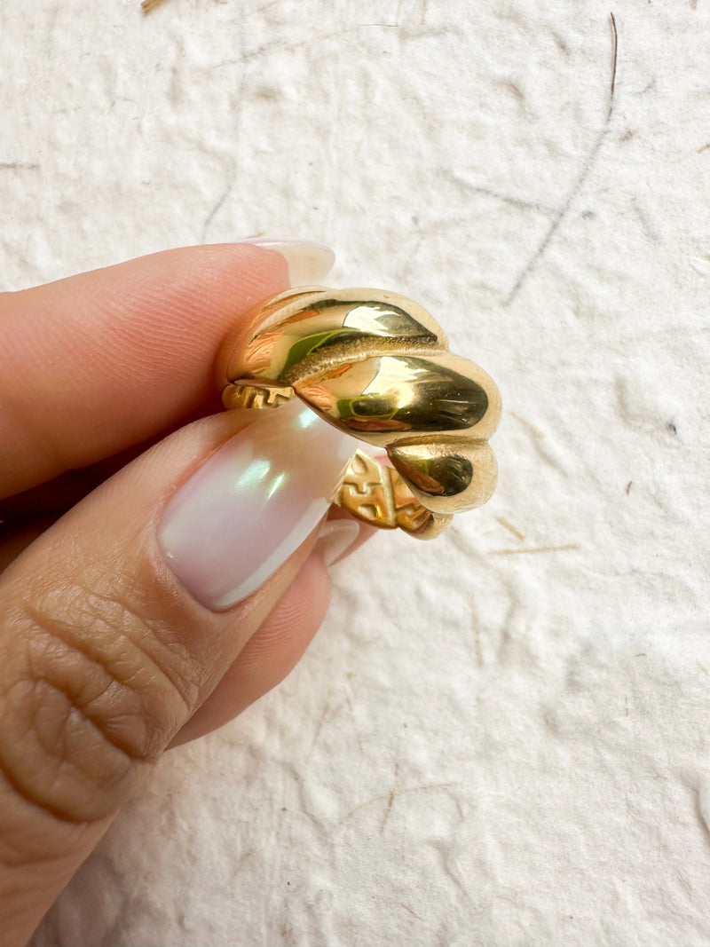 The Golden Twist Ring
