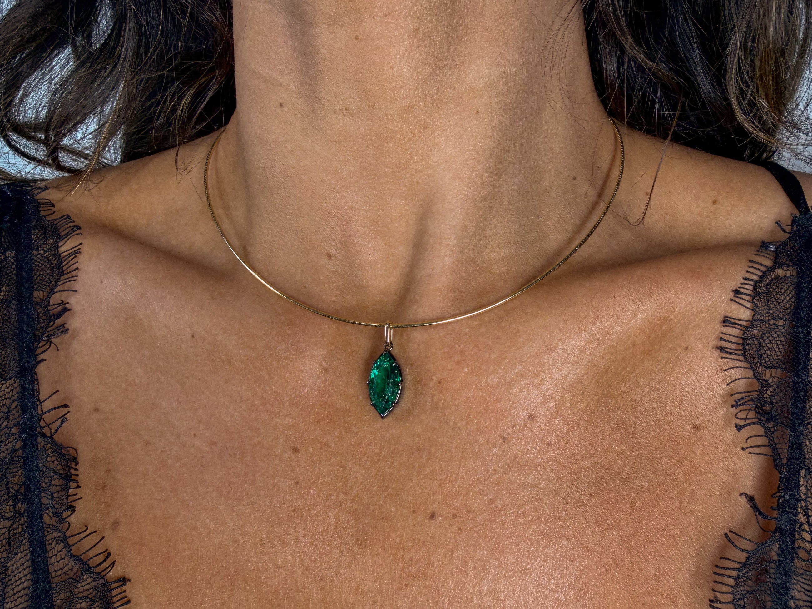 Verde Heirloom Marquise Pendant