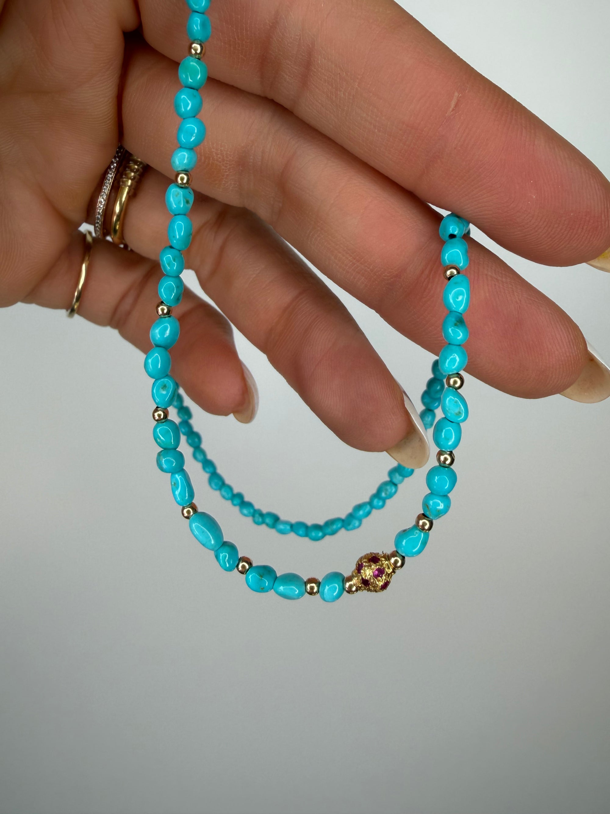 La Sirena Rosa Necklace