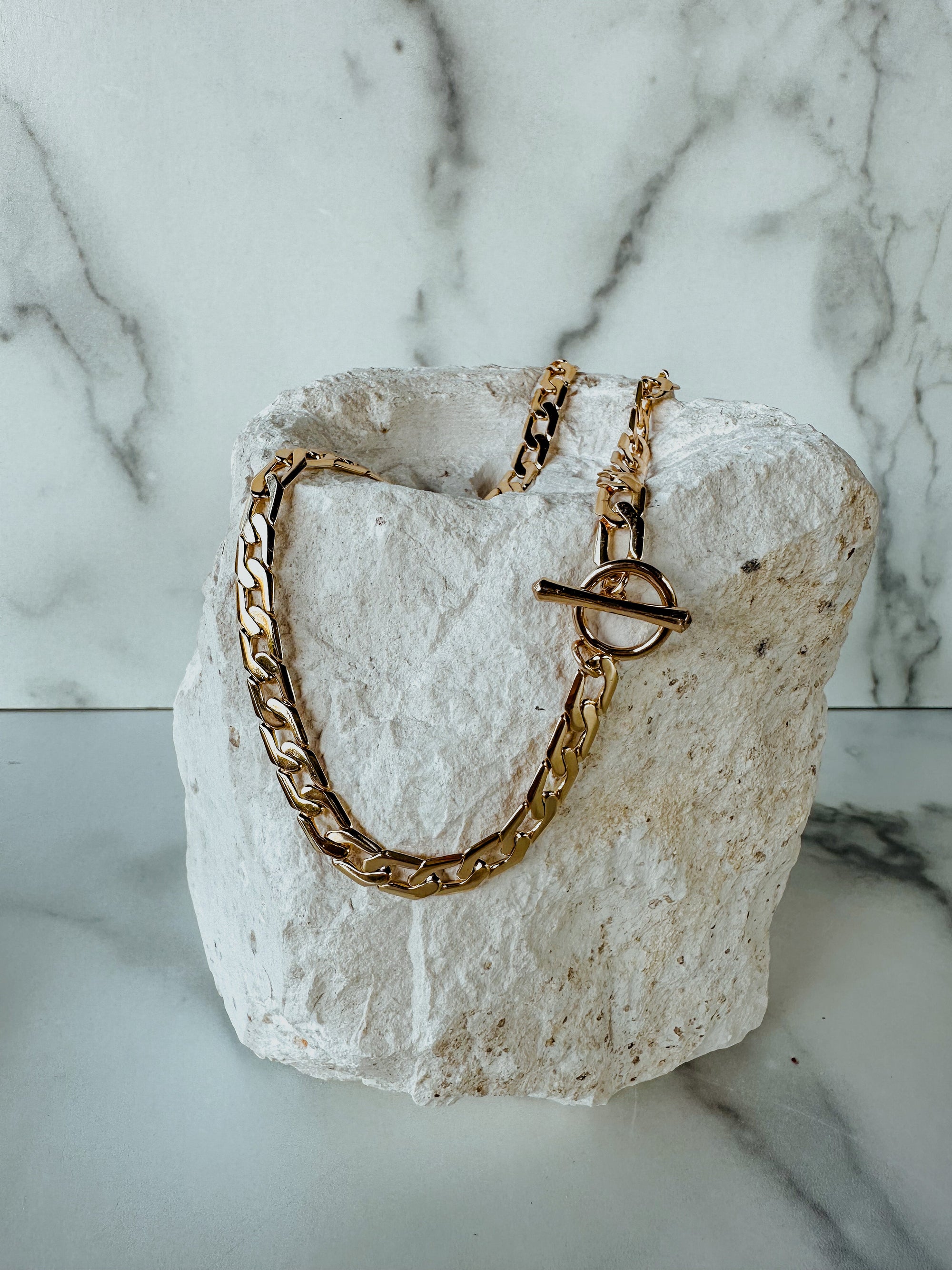 Khloe Chain Necklace
