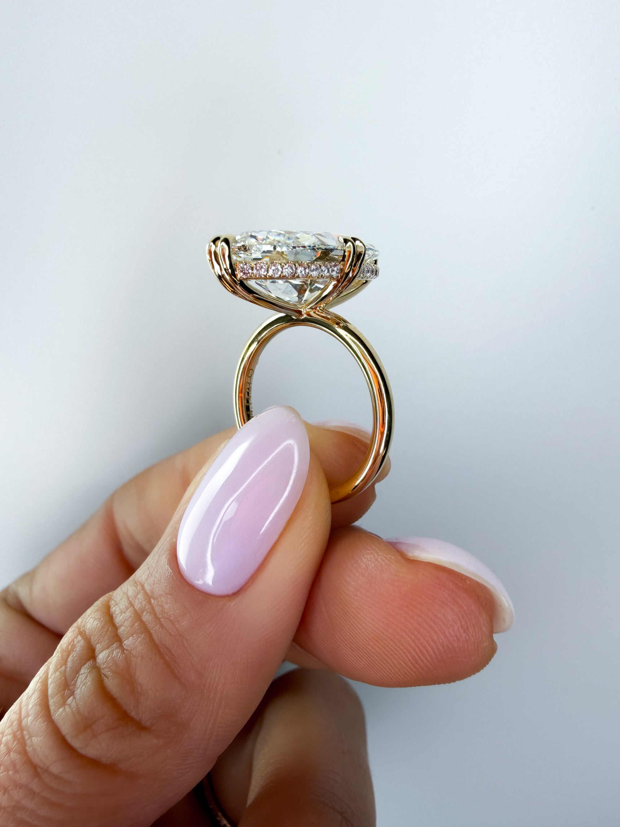 The Jugar Iconic Moval Ring