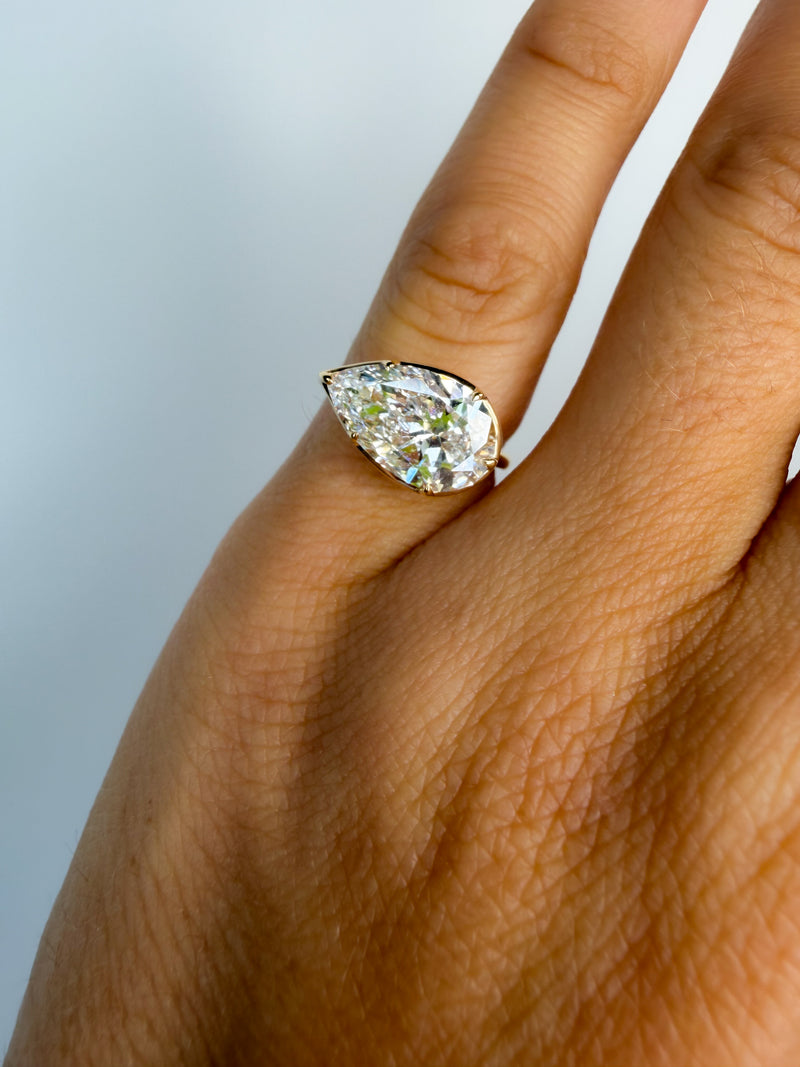 The Ride-or-Die Pear Pinky Ring