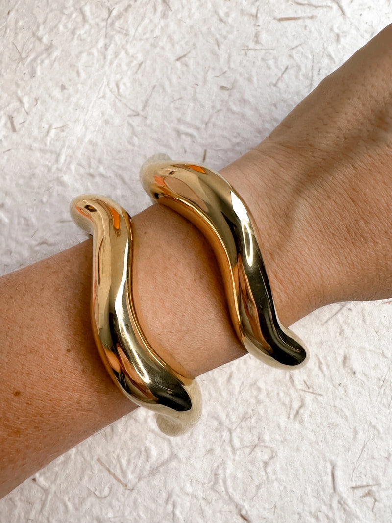 The Wave Bangle