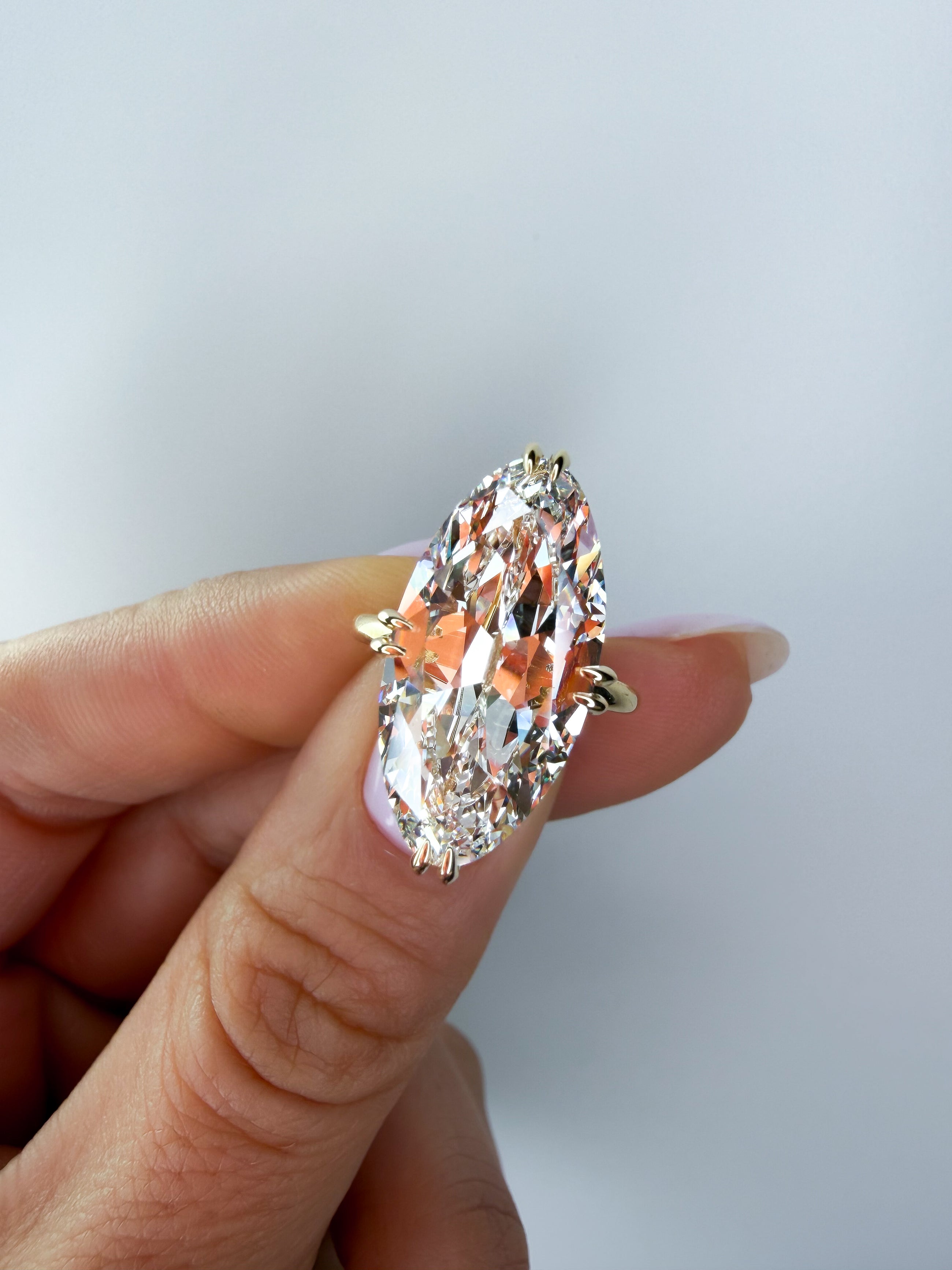 The Jugar Iconic Moval Ring