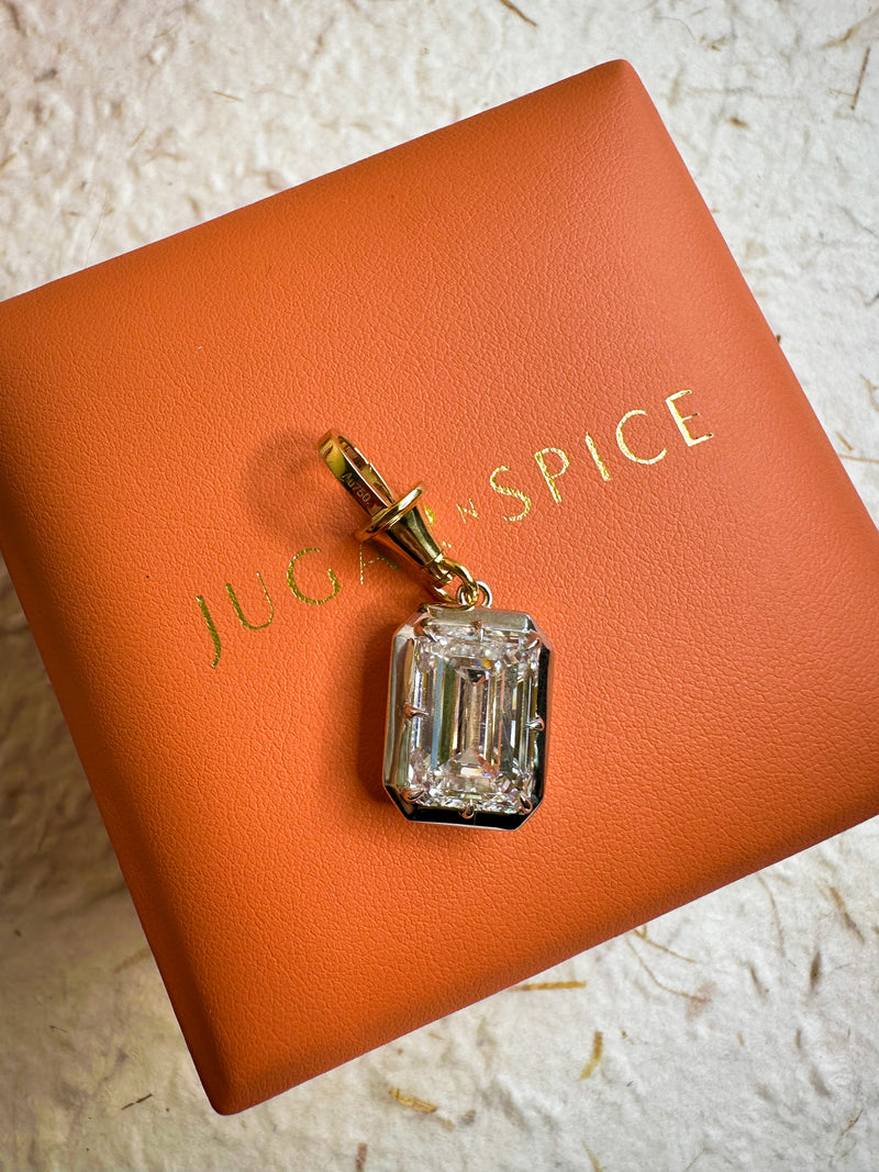 Seraphine Emerald Pendant
