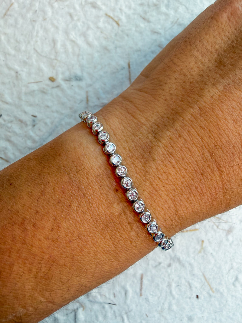 Luna Bezel Tennis Bracelet