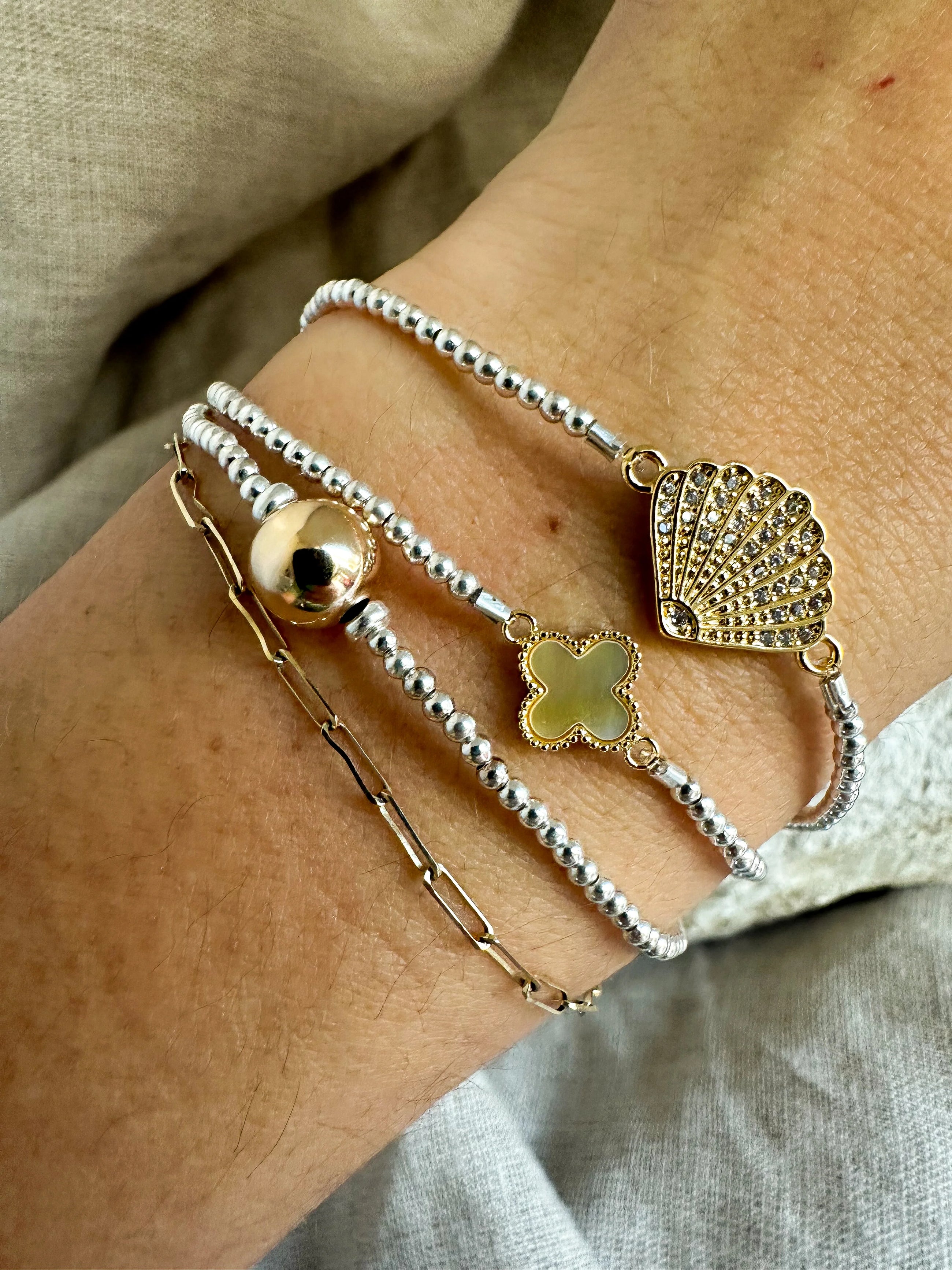 The Aura Bracelet
