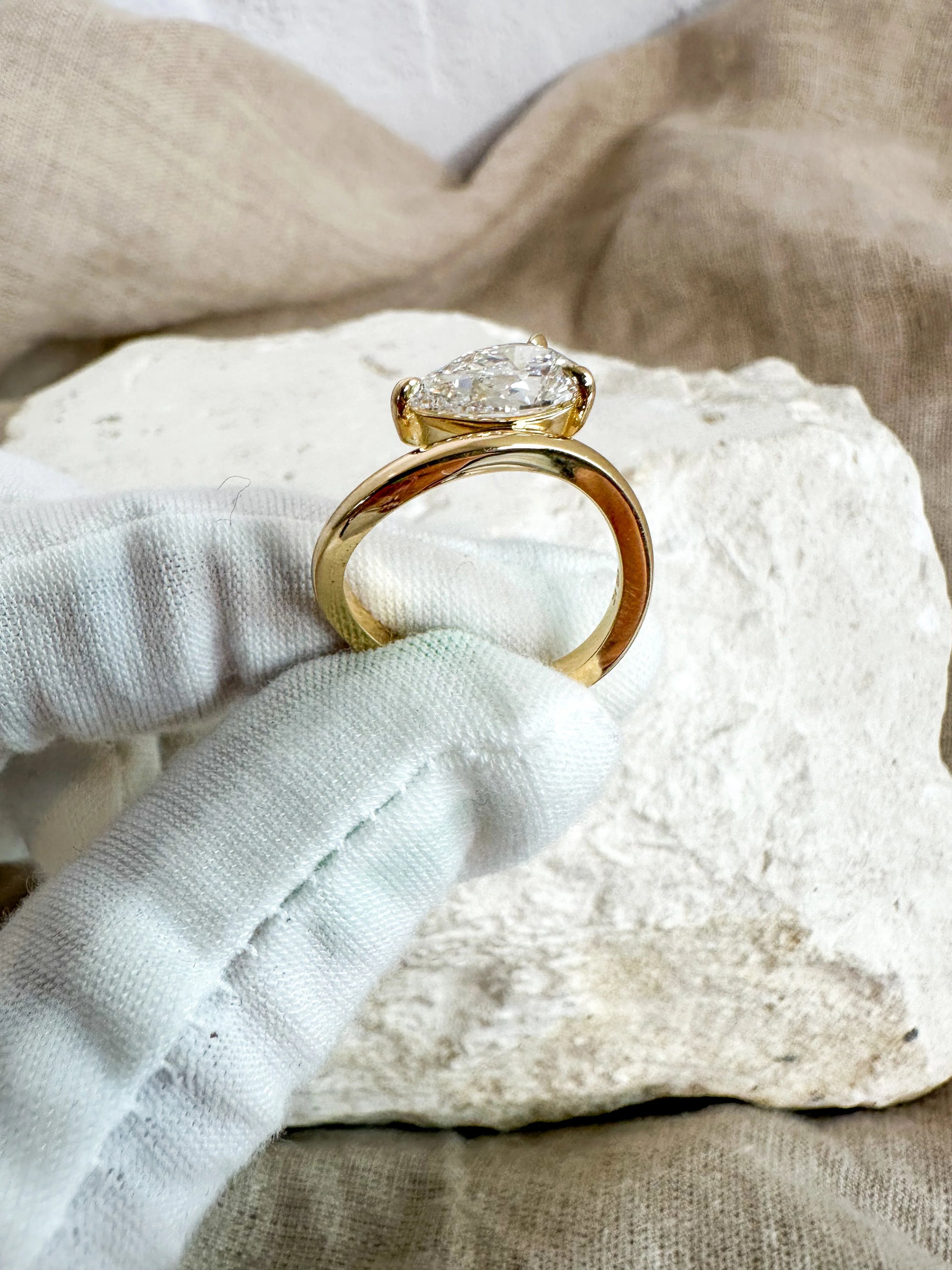 Pear Diamond Wave Ring