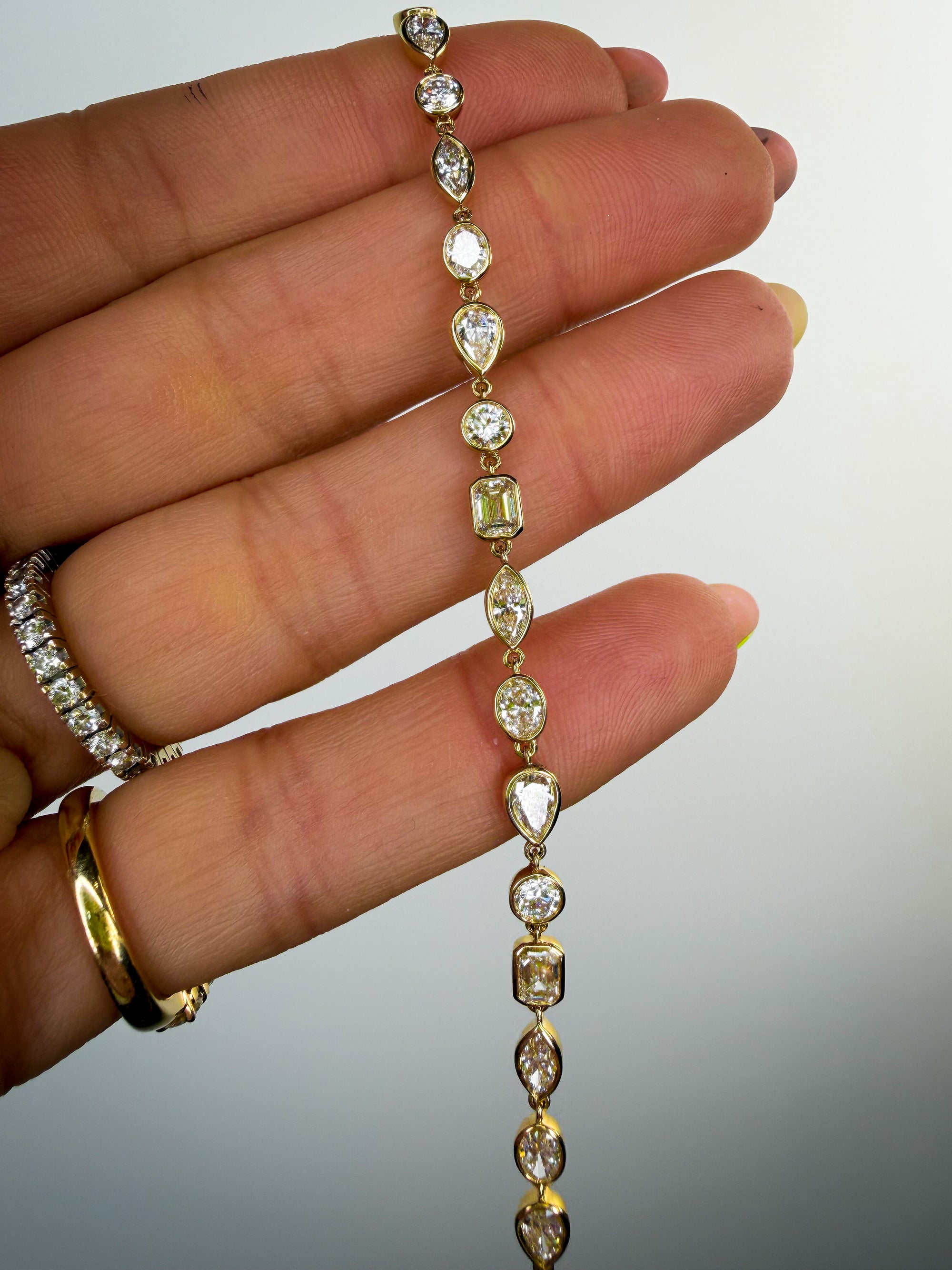 Bezel Multi-Shape Chain Bracelet