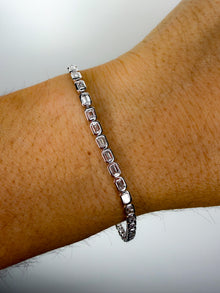 Mini Bezel Emerald Tennis Bracelet