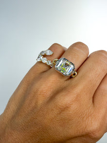The Heirloom Capsule Emerald Ring