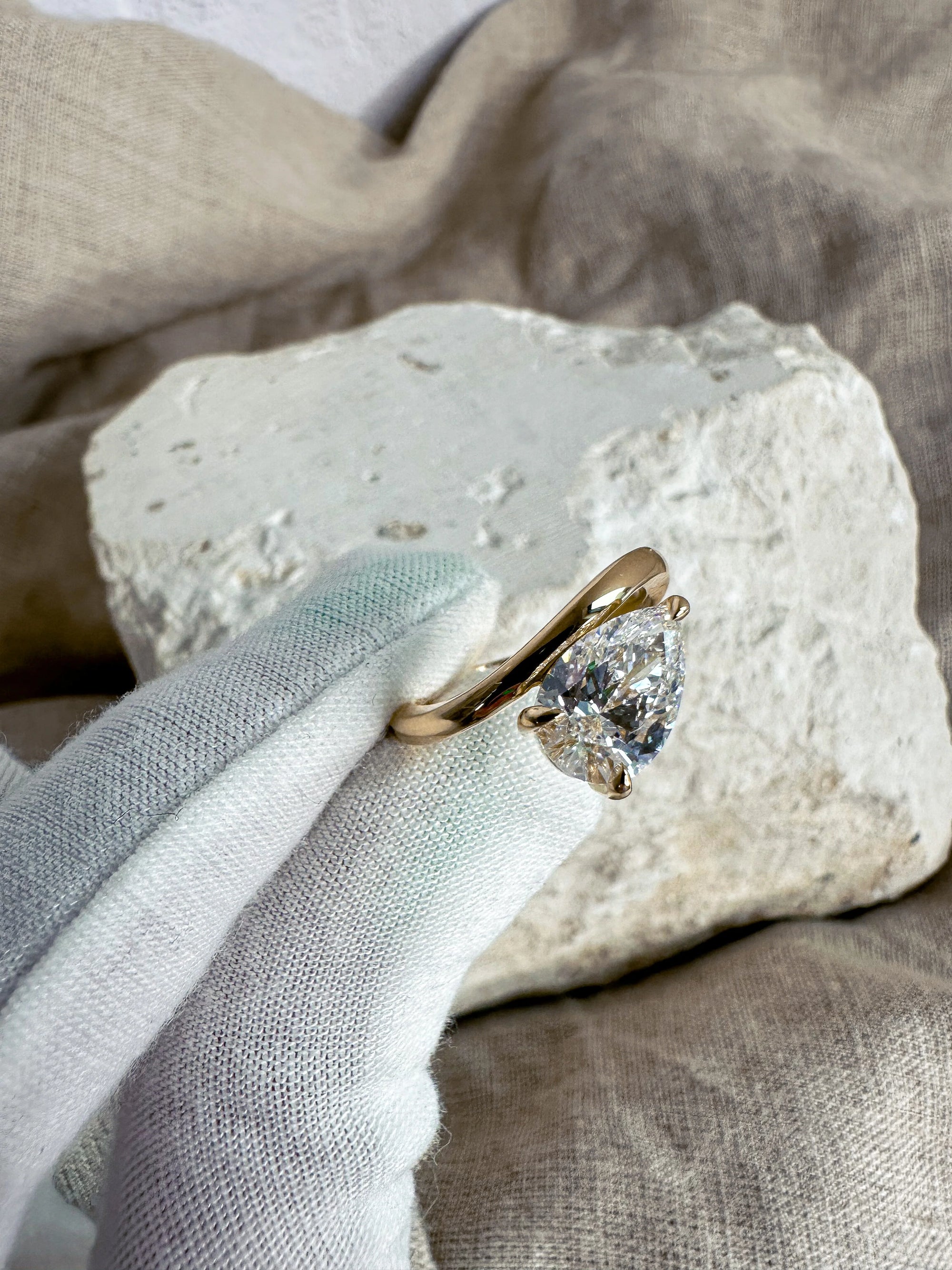 Pear Diamond Wave Ring