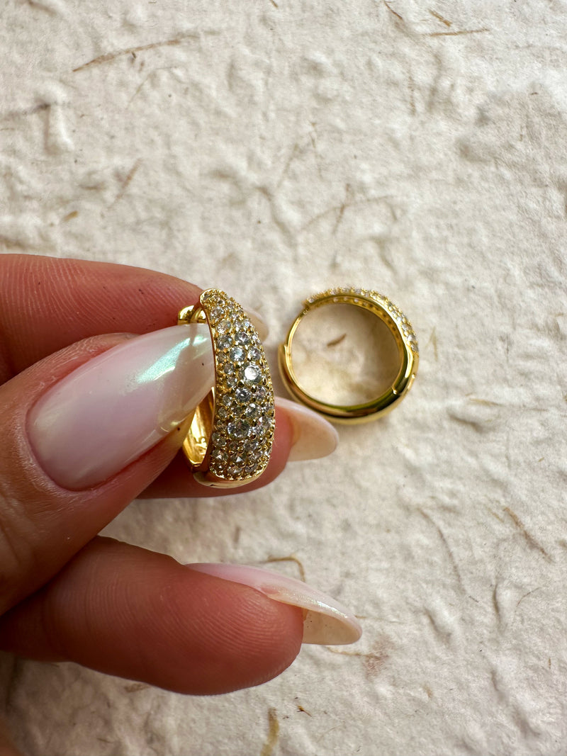 The Glimmer Hoops