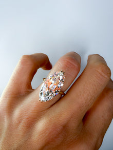 The Jugar Iconic Moval Ring