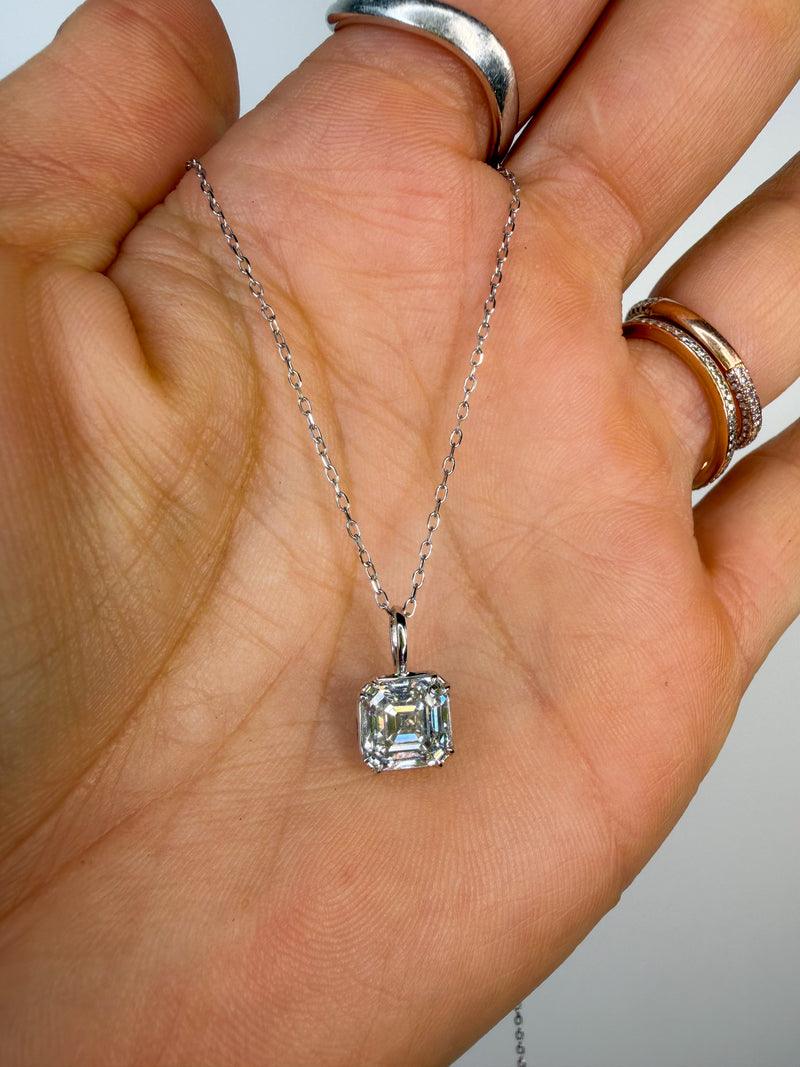 Georgian Asscher Pendant Necklace