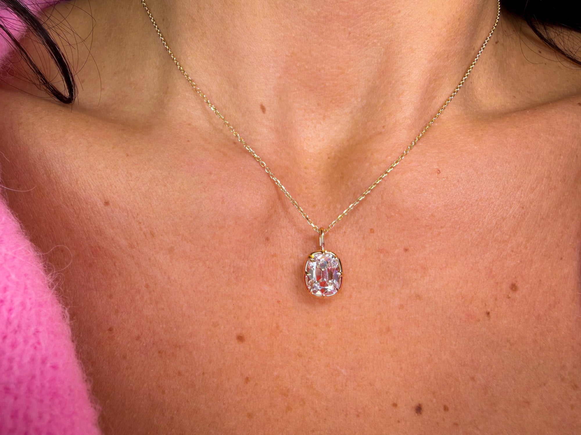 The Heirloom Pendant