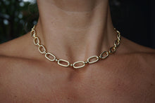 The Textured Link Necklace