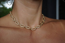 The Textured Link Necklace